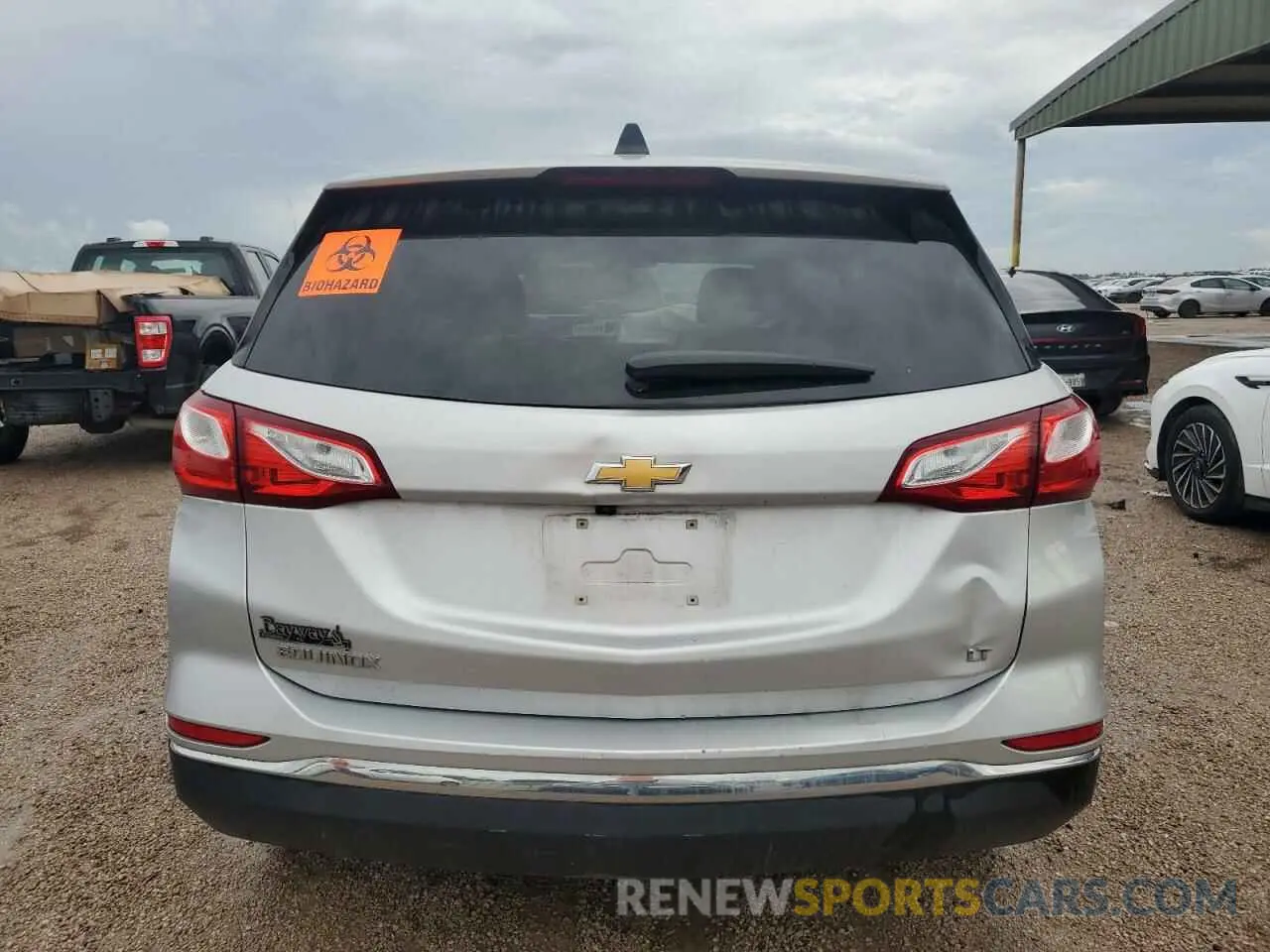 6 Photograph of a damaged car 3GNAXKEV7LS590489 CHEVROLET EQUINOX 2020