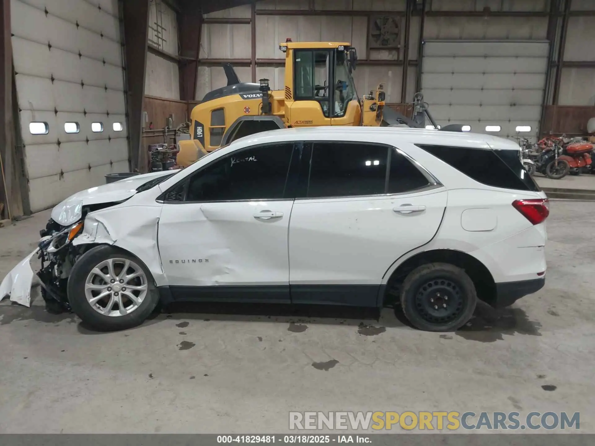 14 Photograph of a damaged car 3GNAXKEV7LS620820 CHEVROLET EQUINOX 2020