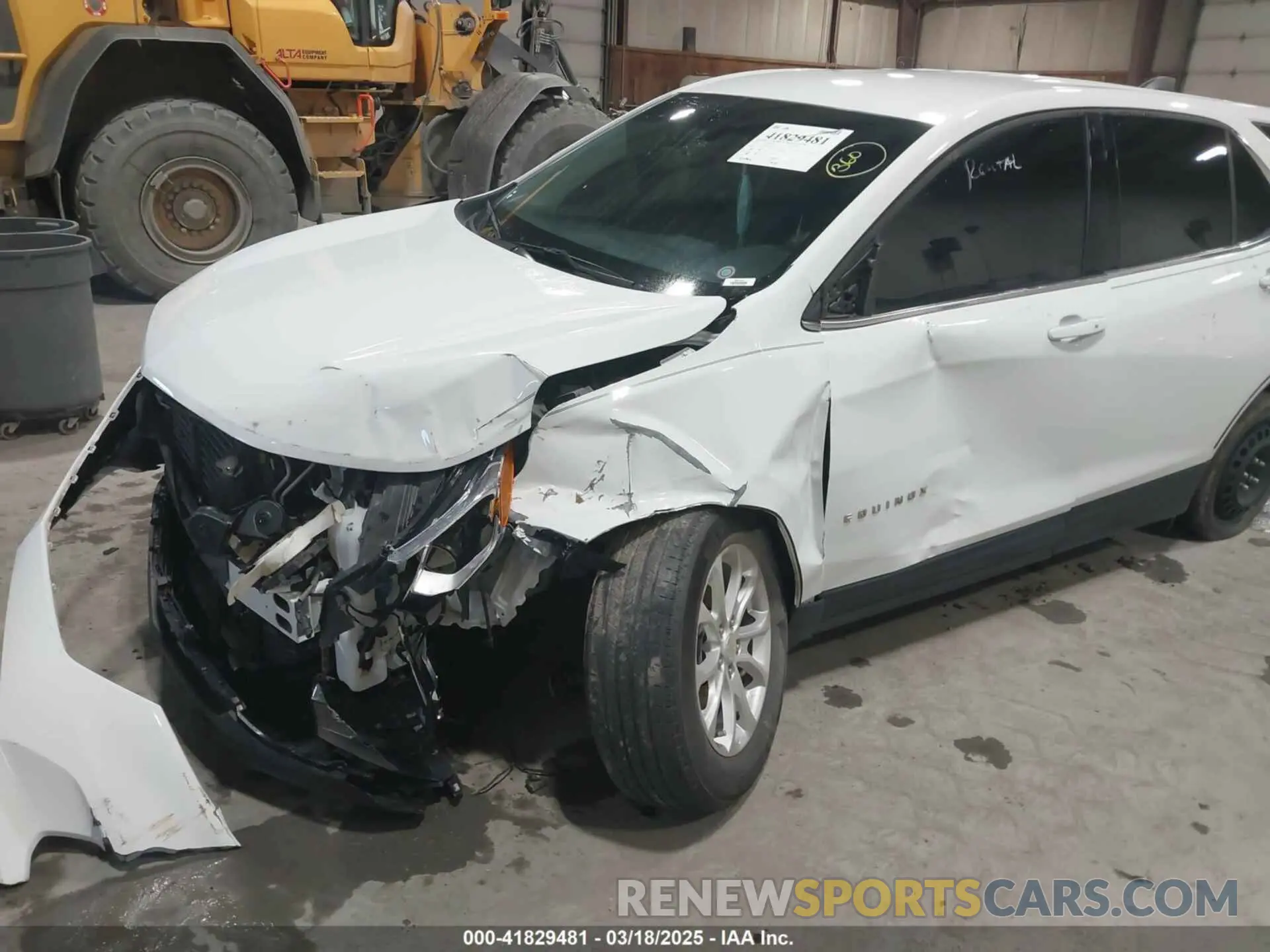 18 Photograph of a damaged car 3GNAXKEV7LS620820 CHEVROLET EQUINOX 2020