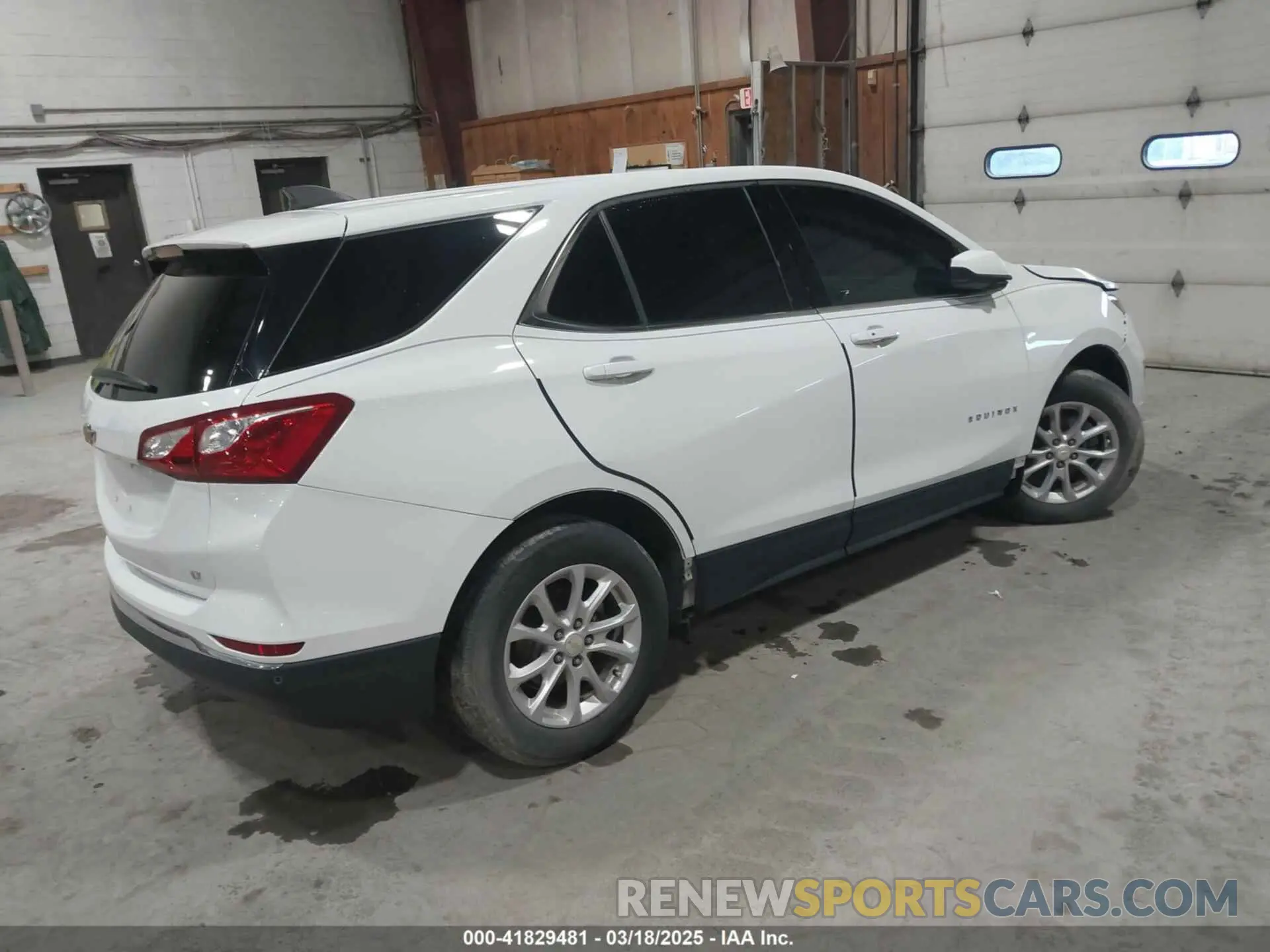 4 Photograph of a damaged car 3GNAXKEV7LS620820 CHEVROLET EQUINOX 2020