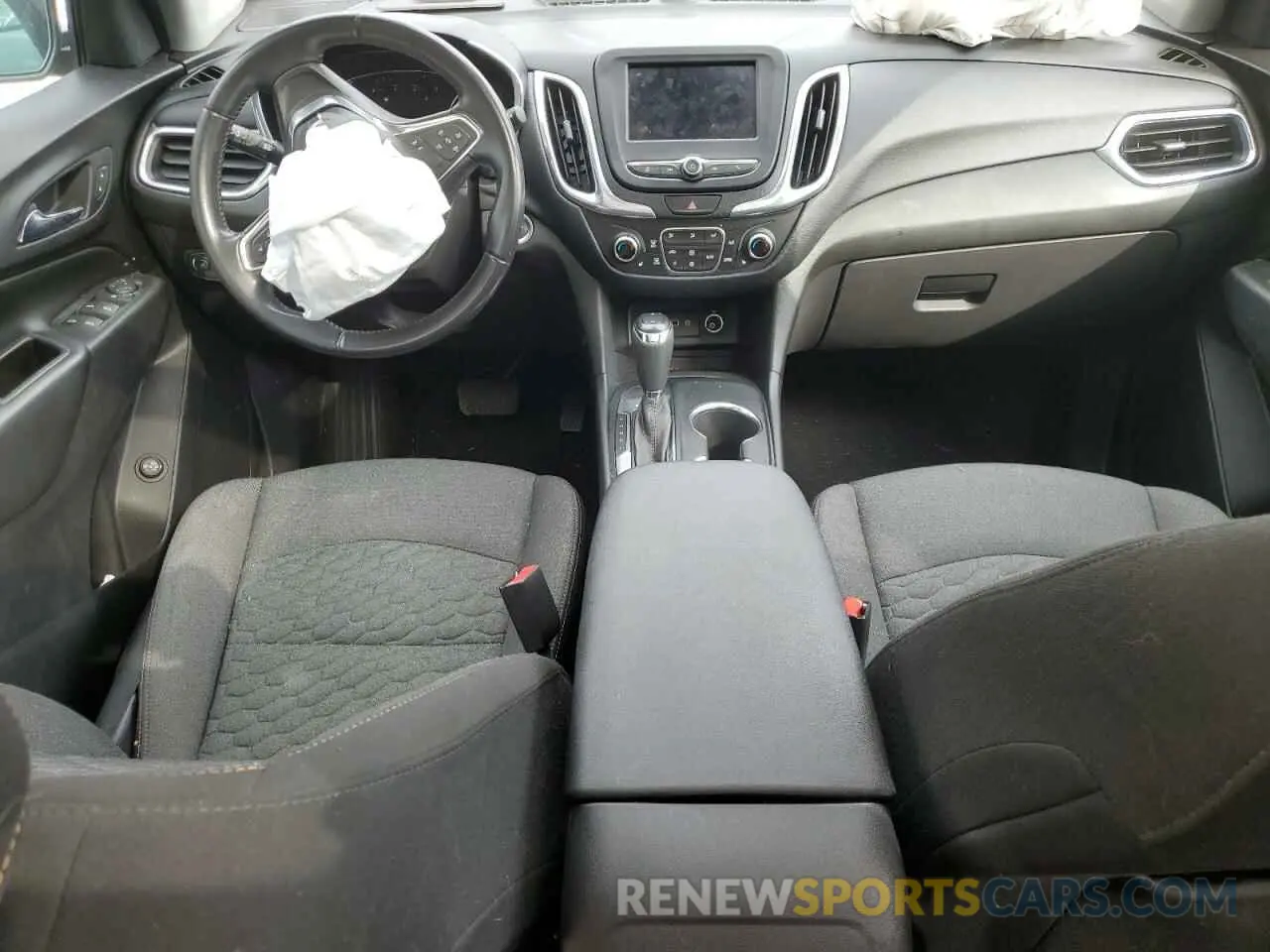 8 Photograph of a damaged car 3GNAXKEV8LL316602 CHEVROLET EQUINOX 2020