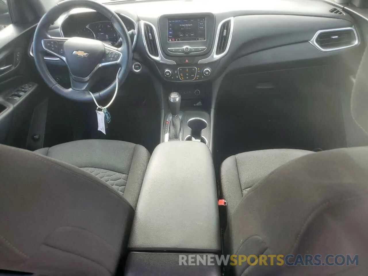 8 Photograph of a damaged car 3GNAXKEV8LS502307 CHEVROLET EQUINOX 2020