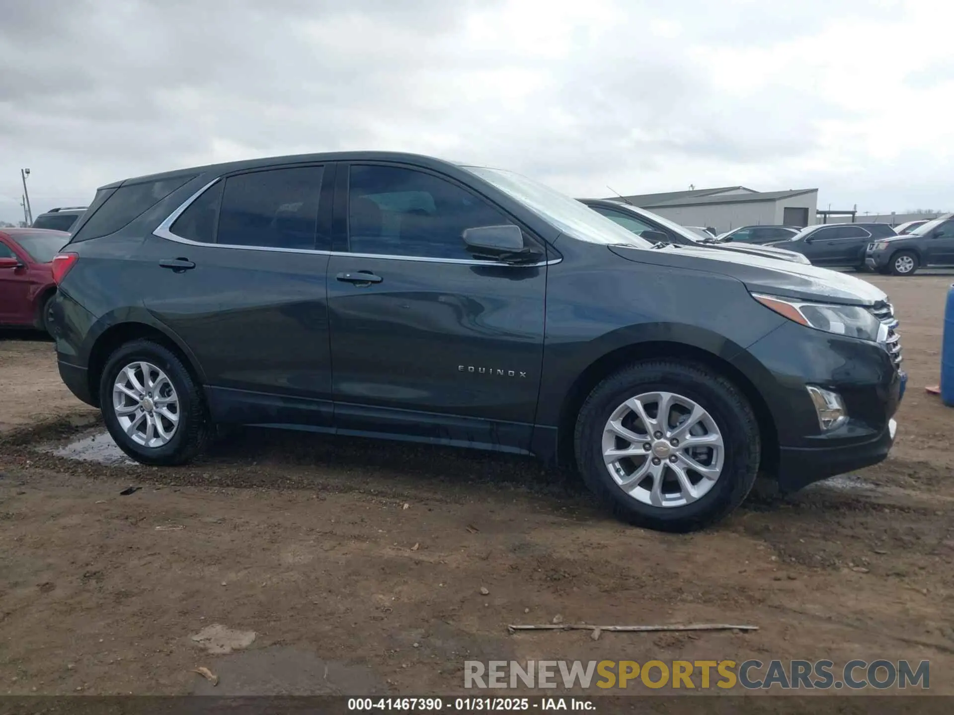 13 Фотография поврежденного автомобиля 3GNAXKEV8LS535971 CHEVROLET EQUINOX 2020
