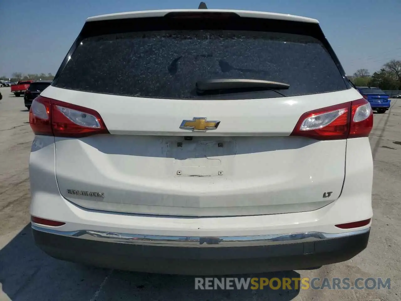 6 Photograph of a damaged car 3GNAXKEV8LS683537 CHEVROLET EQUINOX 2020