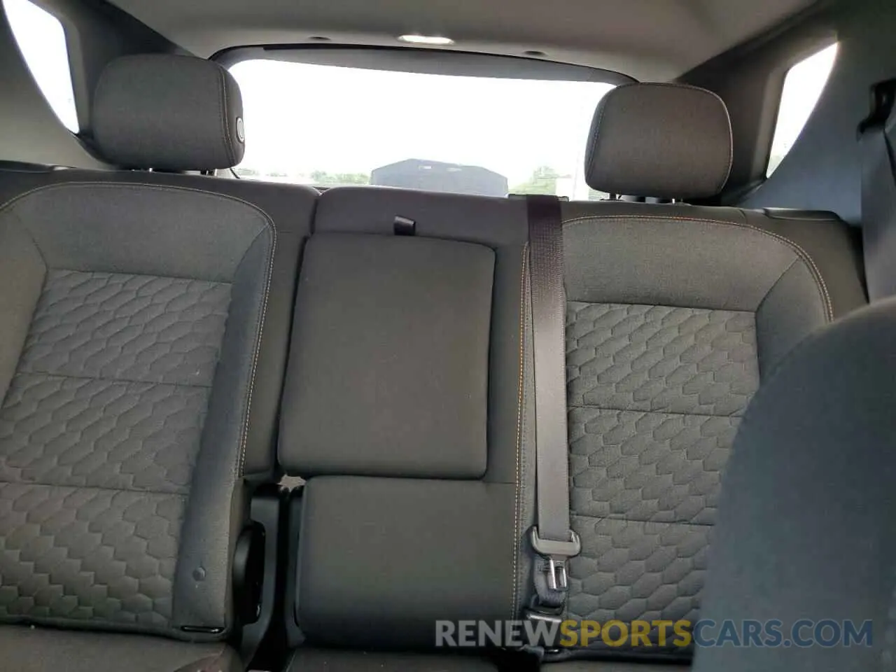 10 Фотография поврежденного автомобиля 3GNAXKEV8LS707142 CHEVROLET EQUINOX 2020