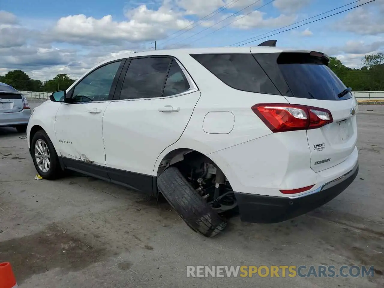 2 Фотография поврежденного автомобиля 3GNAXKEV8LS707142 CHEVROLET EQUINOX 2020