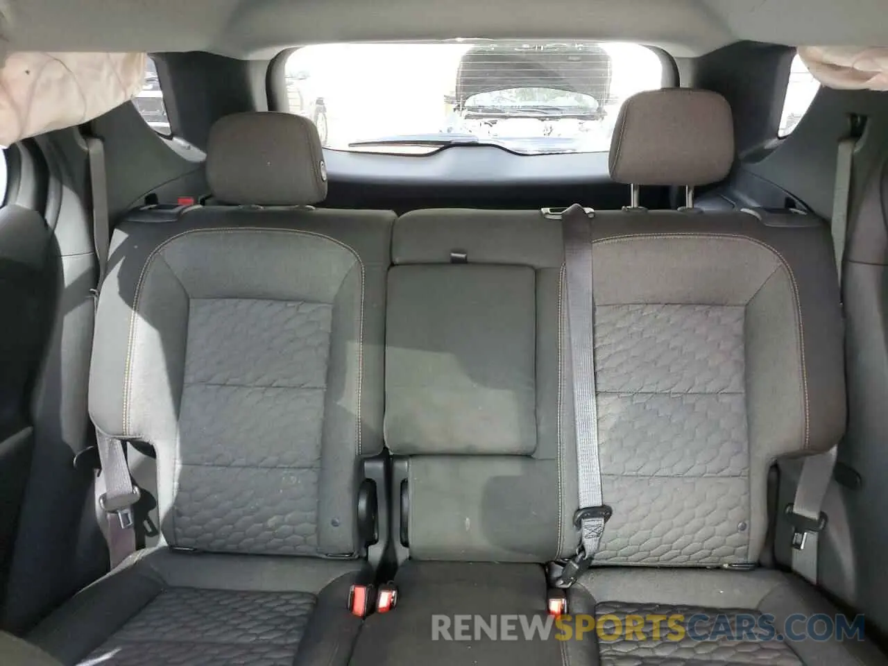 10 Photograph of a damaged car 3GNAXKEV9LS509282 CHEVROLET EQUINOX 2020