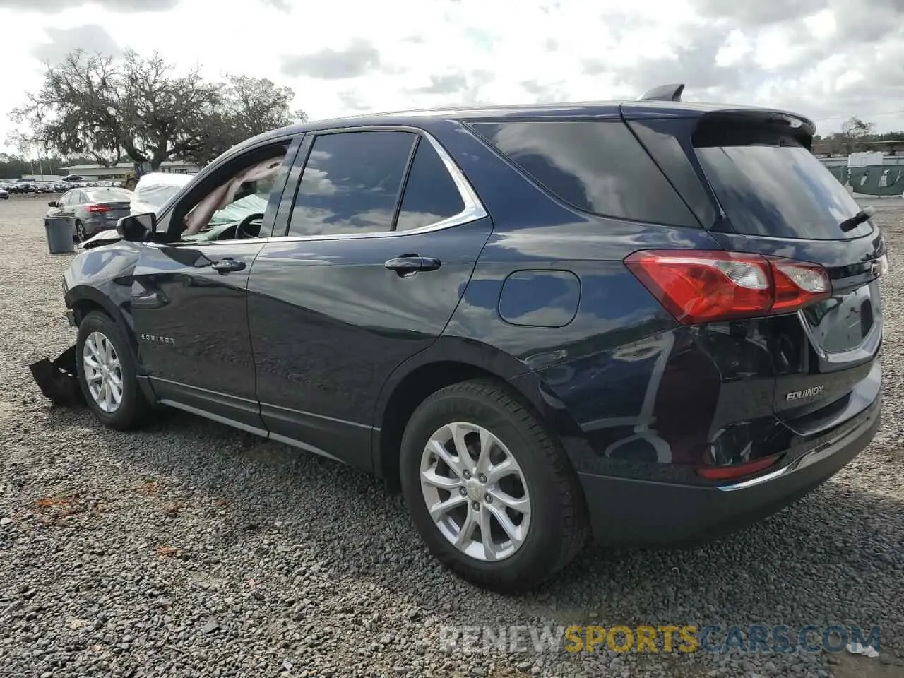 2 Photograph of a damaged car 3GNAXKEV9LS509282 CHEVROLET EQUINOX 2020