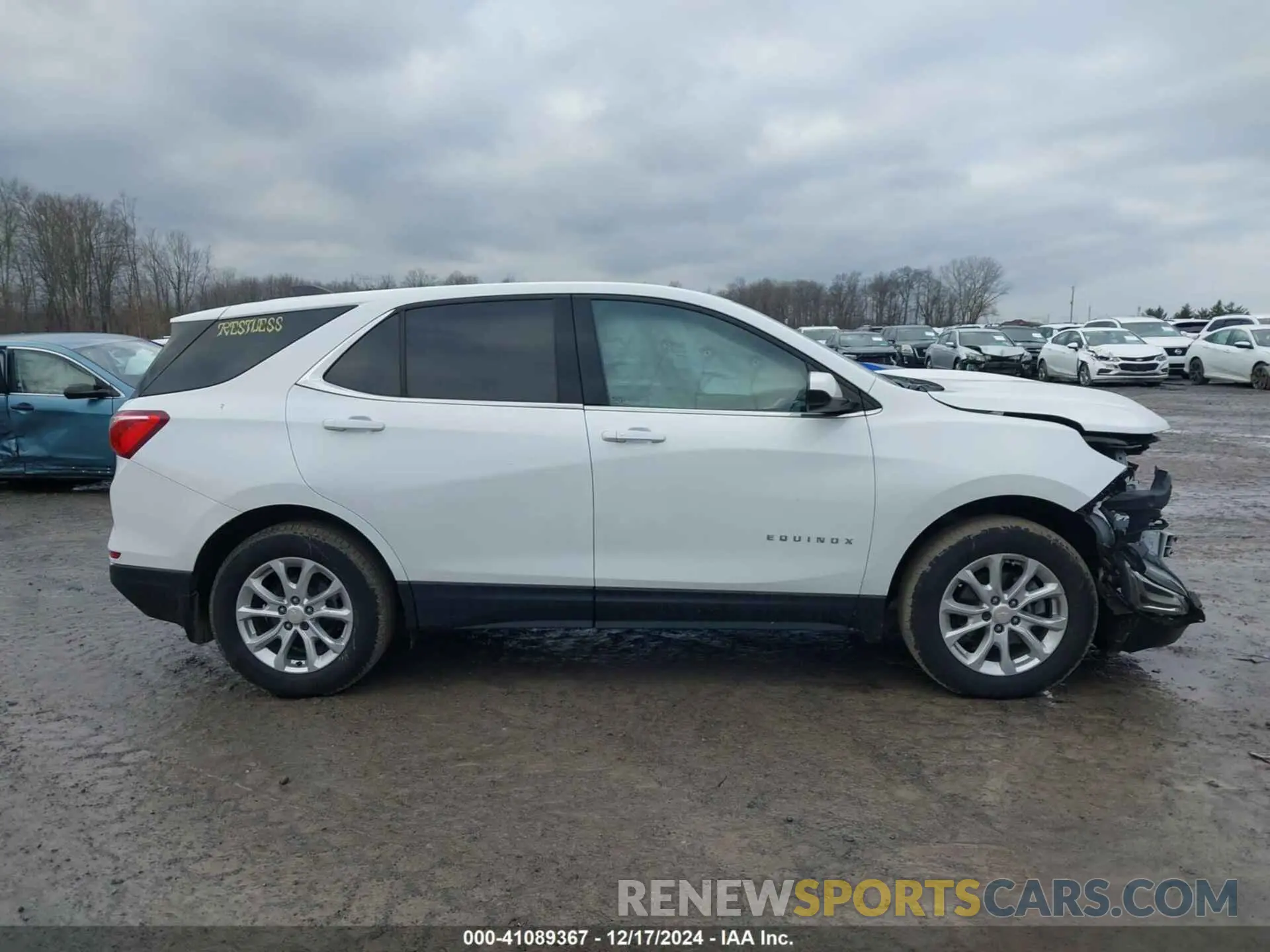 13 Photograph of a damaged car 3GNAXKEV9LS540354 CHEVROLET EQUINOX 2020