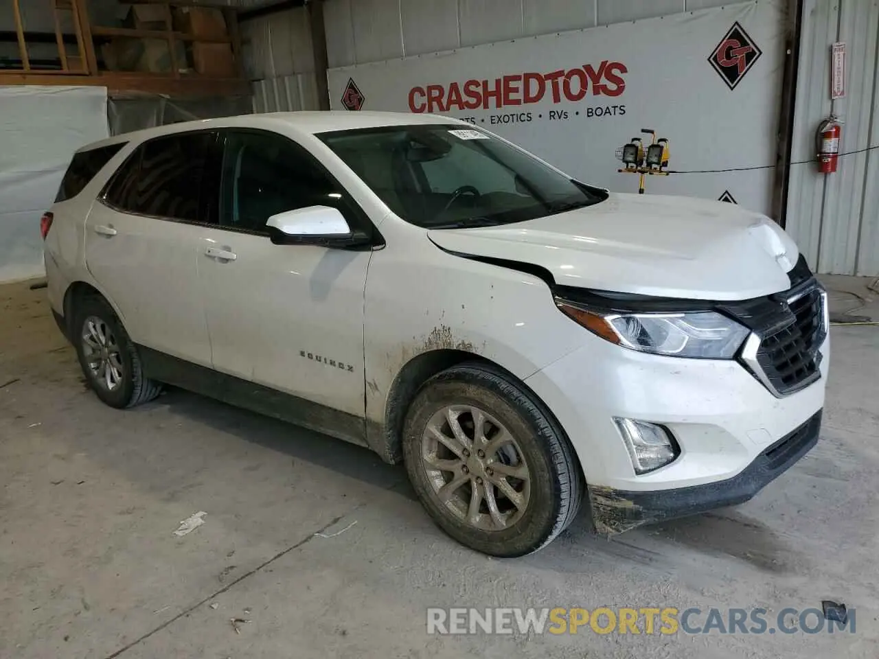 4 Photograph of a damaged car 3GNAXKEV9LS607731 CHEVROLET EQUINOX 2020
