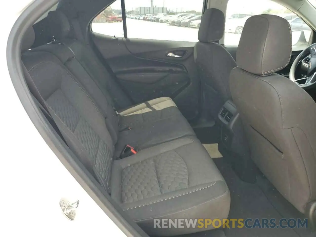 10 Фотография поврежденного автомобиля 3GNAXKEVXLS511817 CHEVROLET EQUINOX 2020