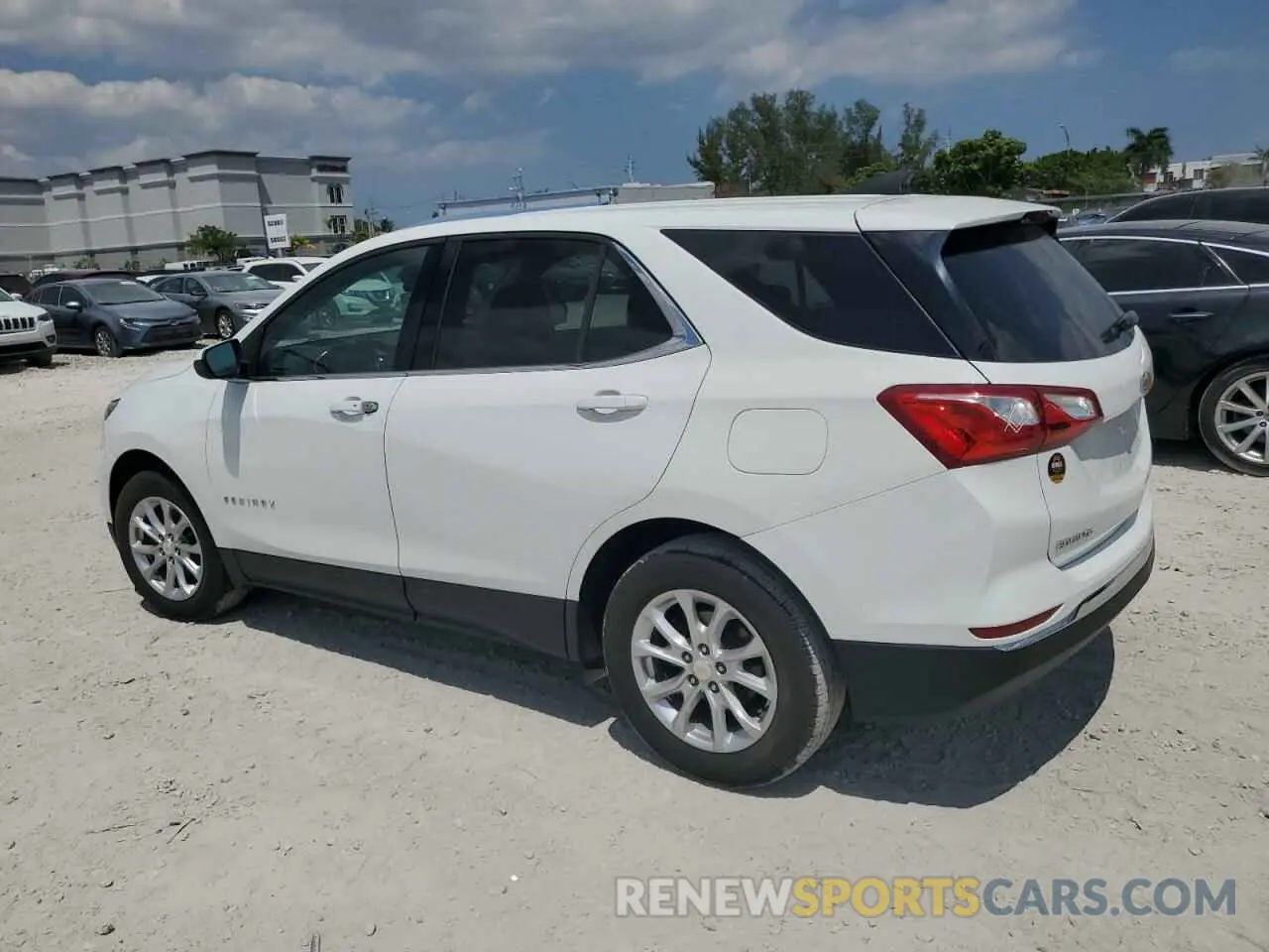2 Фотография поврежденного автомобиля 3GNAXKEVXLS511817 CHEVROLET EQUINOX 2020