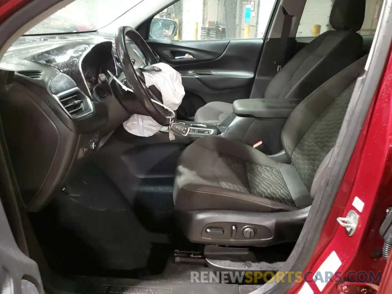 7 Photograph of a damaged car 3GNAXKEVXLS520954 CHEVROLET EQUINOX 2020