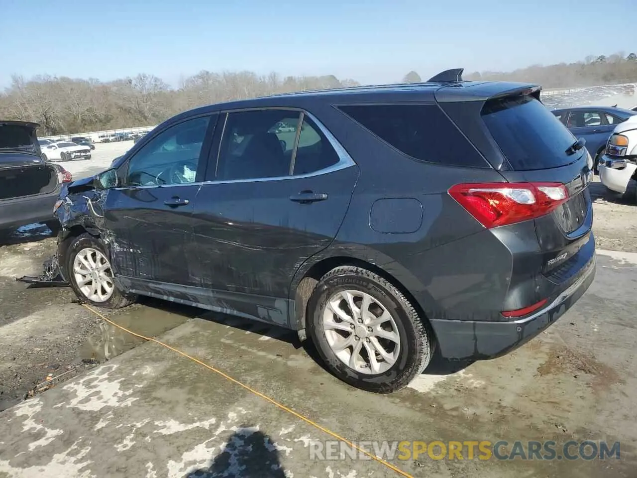 2 Photograph of a damaged car 3GNAXKEVXLS586159 CHEVROLET EQUINOX 2020