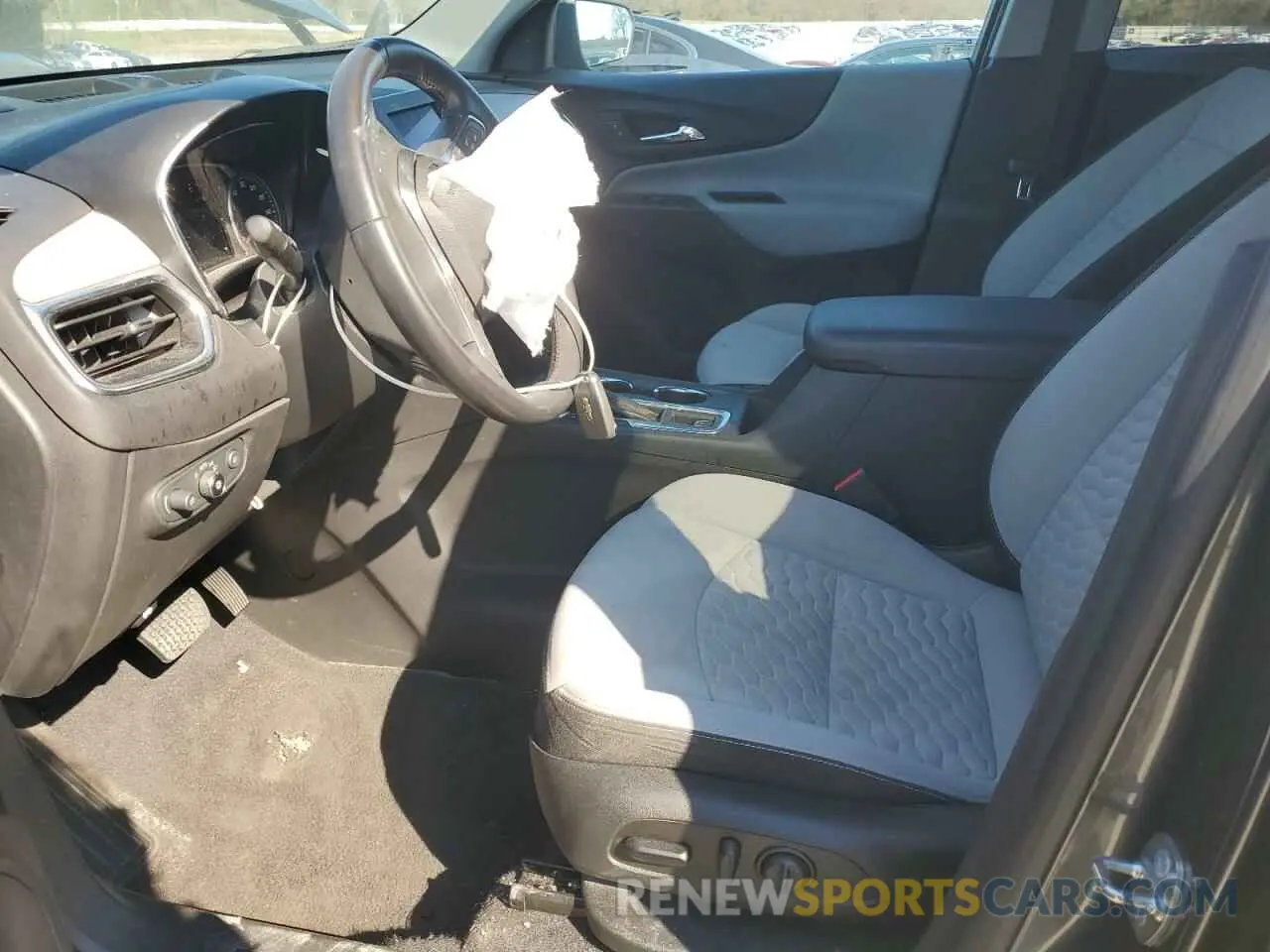7 Photograph of a damaged car 3GNAXKEVXLS586159 CHEVROLET EQUINOX 2020
