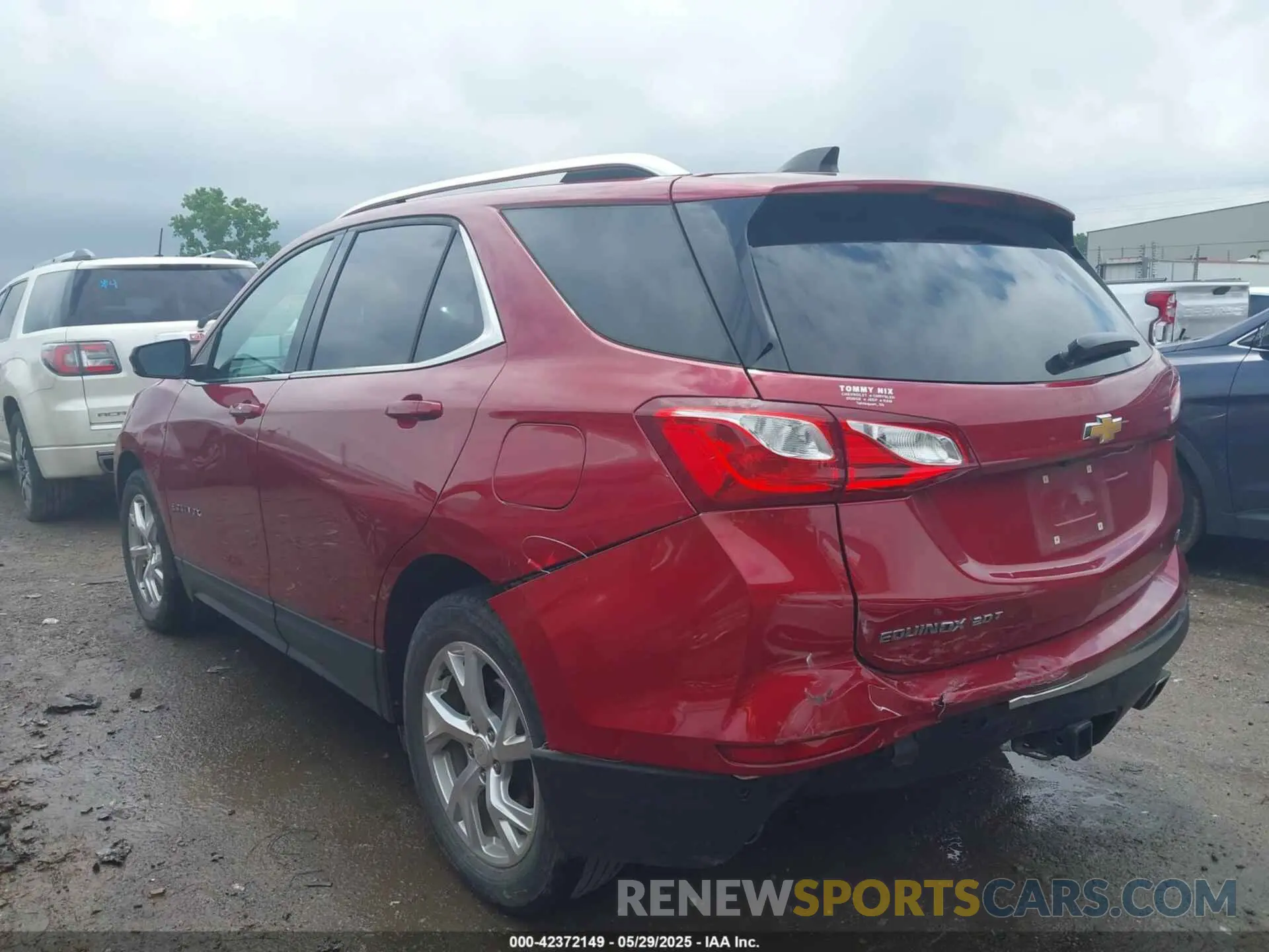 3 Photograph of a damaged car 3GNAXLEX7LS503309 CHEVROLET EQUINOX 2020