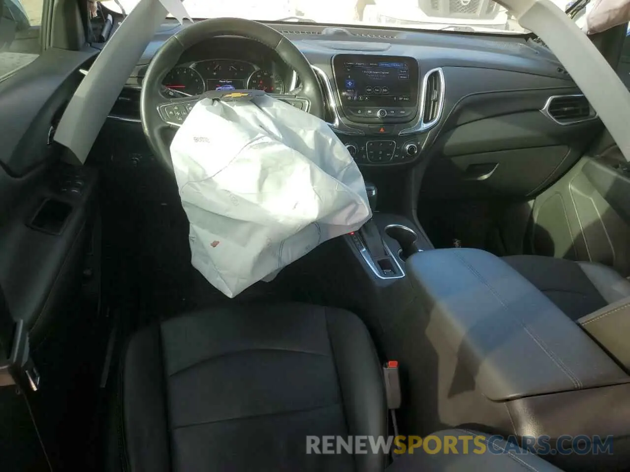 8 Photograph of a damaged car 3GNAXNEV0LS571090 CHEVROLET EQUINOX 2020