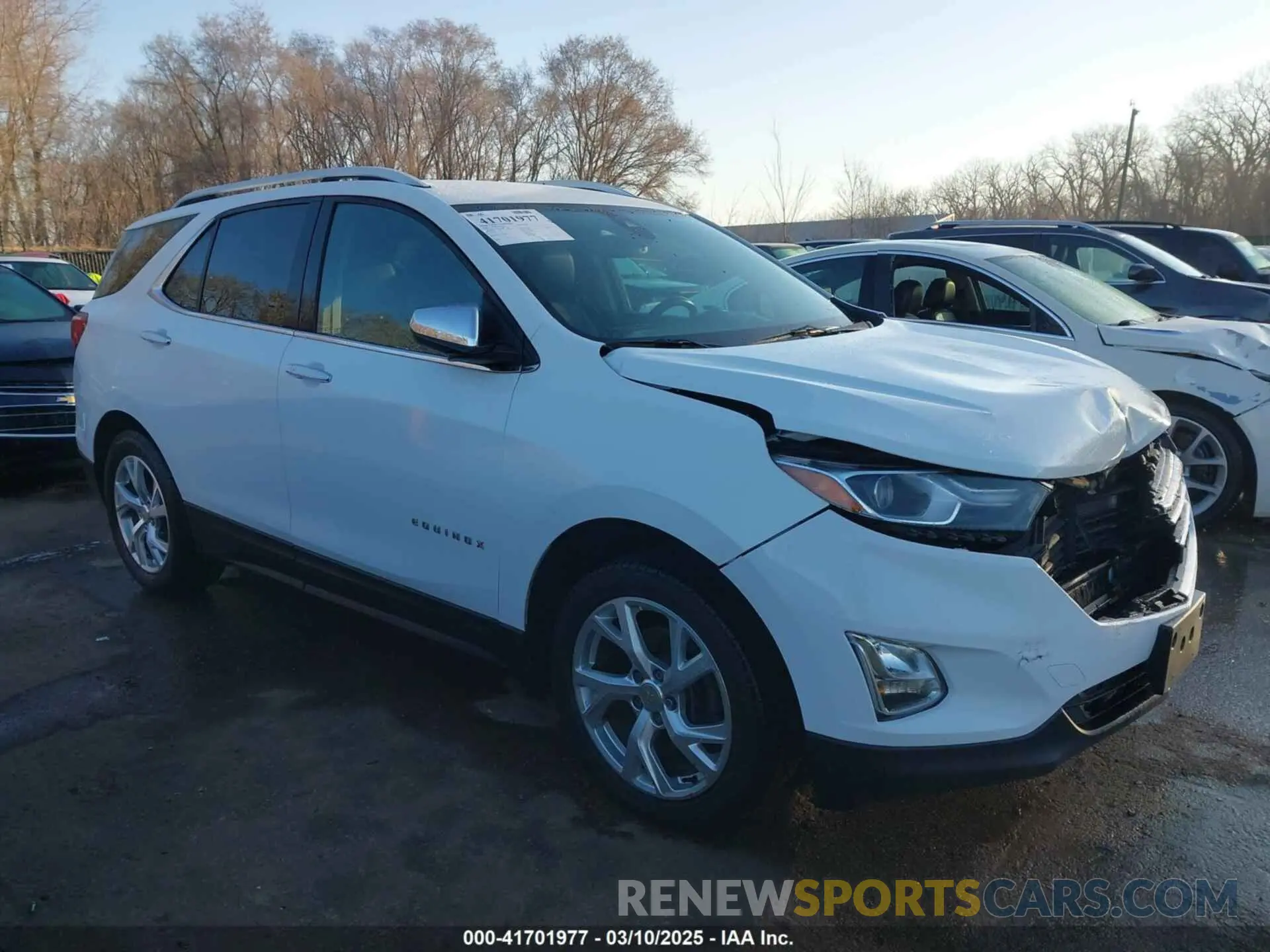 13 Photograph of a damaged car 3GNAXNEV0LS736653 CHEVROLET EQUINOX 2020