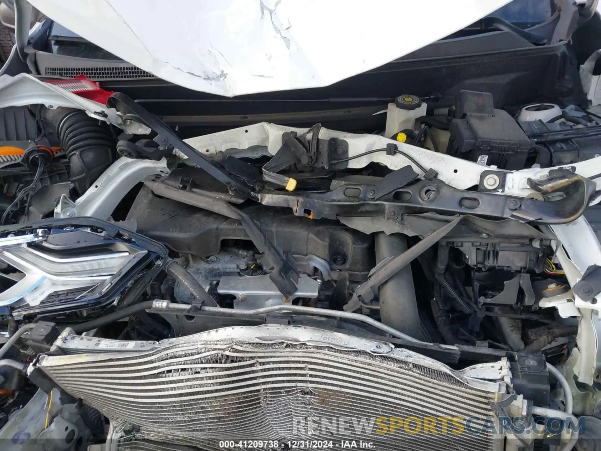 10 Photograph of a damaged car 3GNAXSEV2LS611202 CHEVROLET EQUINOX 2020
