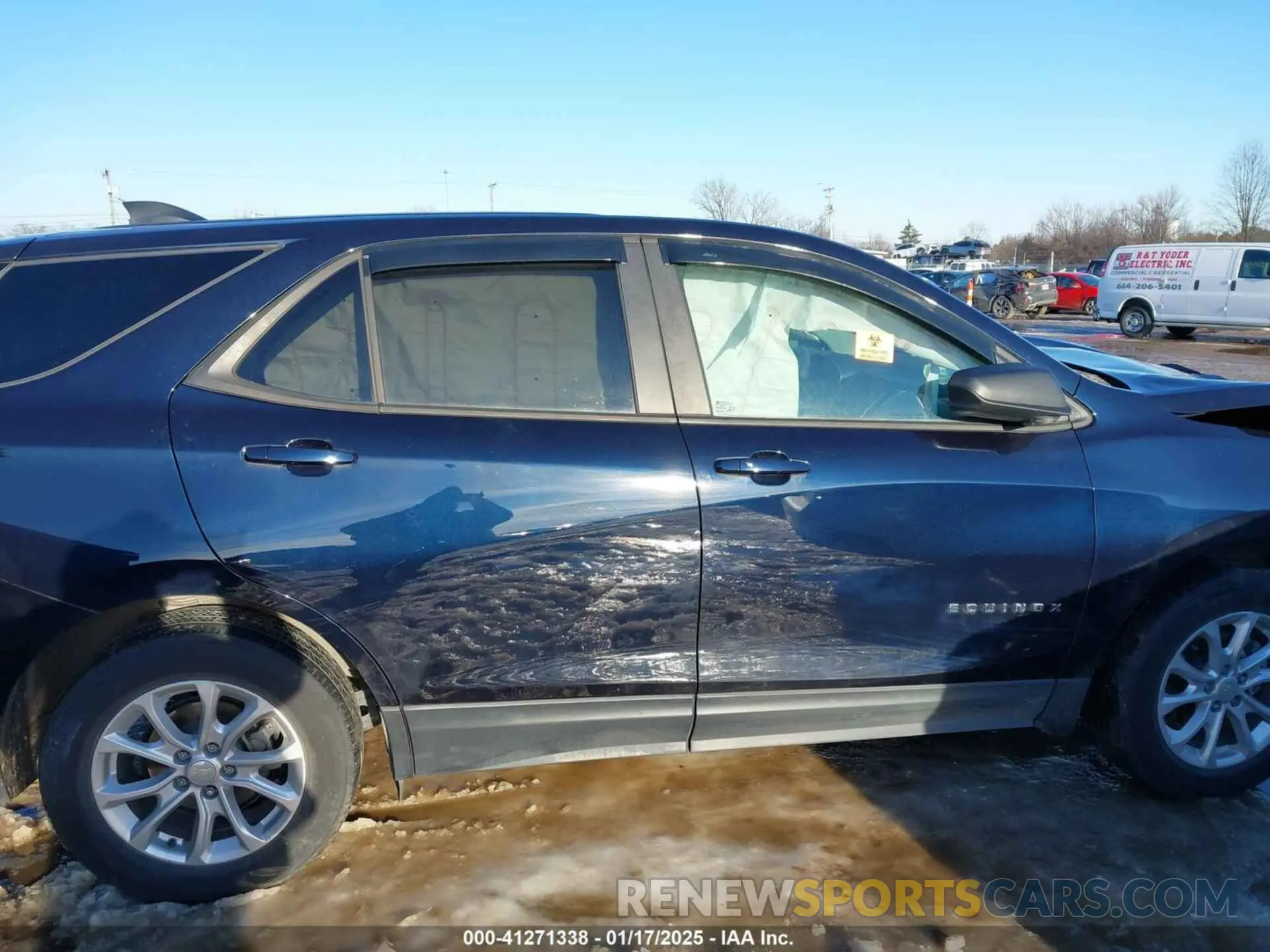 12 Photograph of a damaged car 3GNAXSEV5LS653413 CHEVROLET EQUINOX 2020