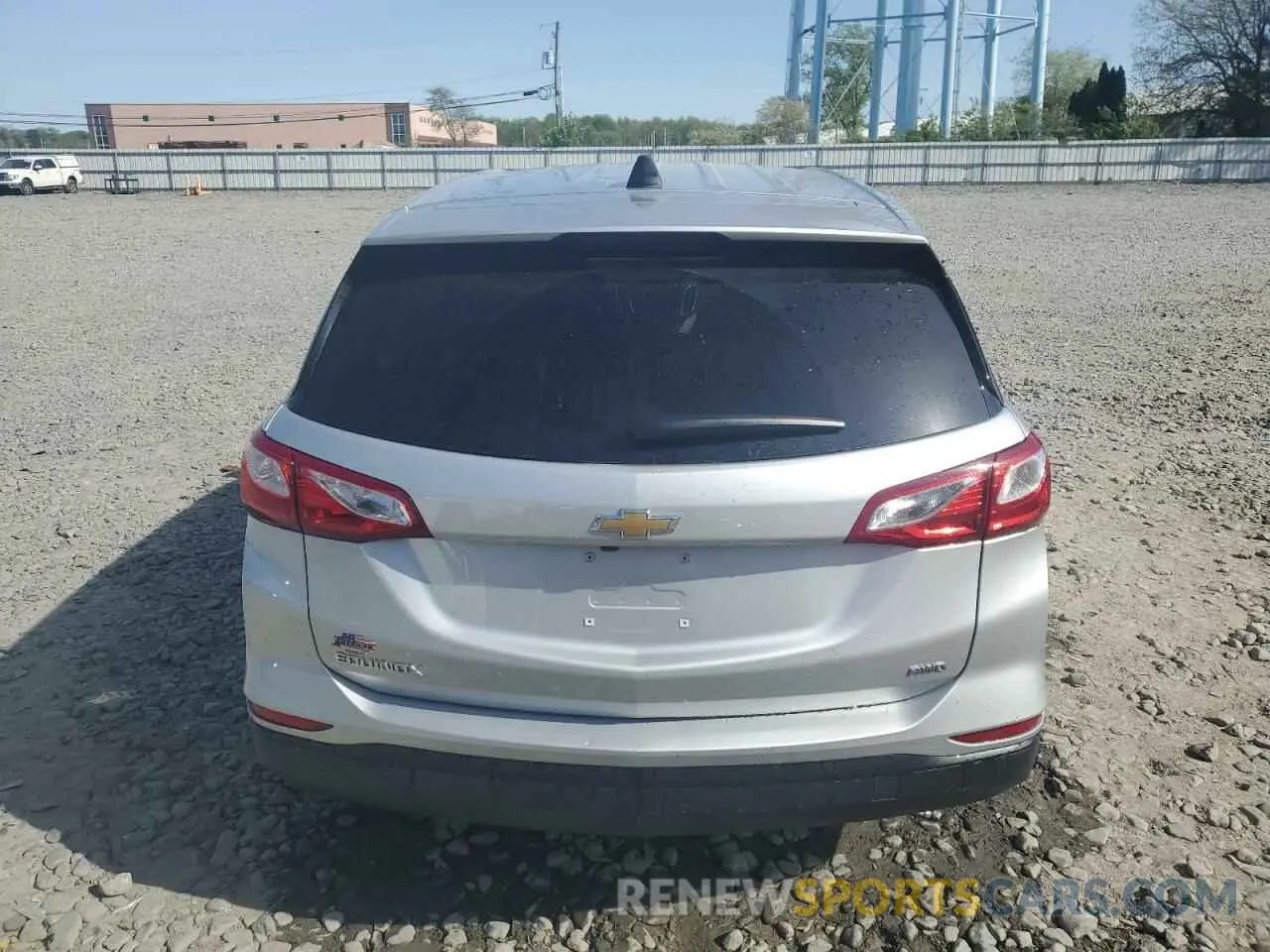 6 Photograph of a damaged car 3GNAXSEV6LS727406 CHEVROLET EQUINOX 2020