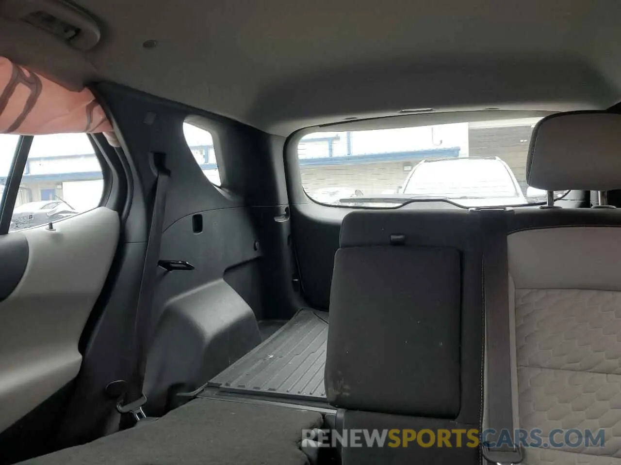 10 Фотография поврежденного автомобиля 3GNAXSEV7LS623412 CHEVROLET EQUINOX 2020