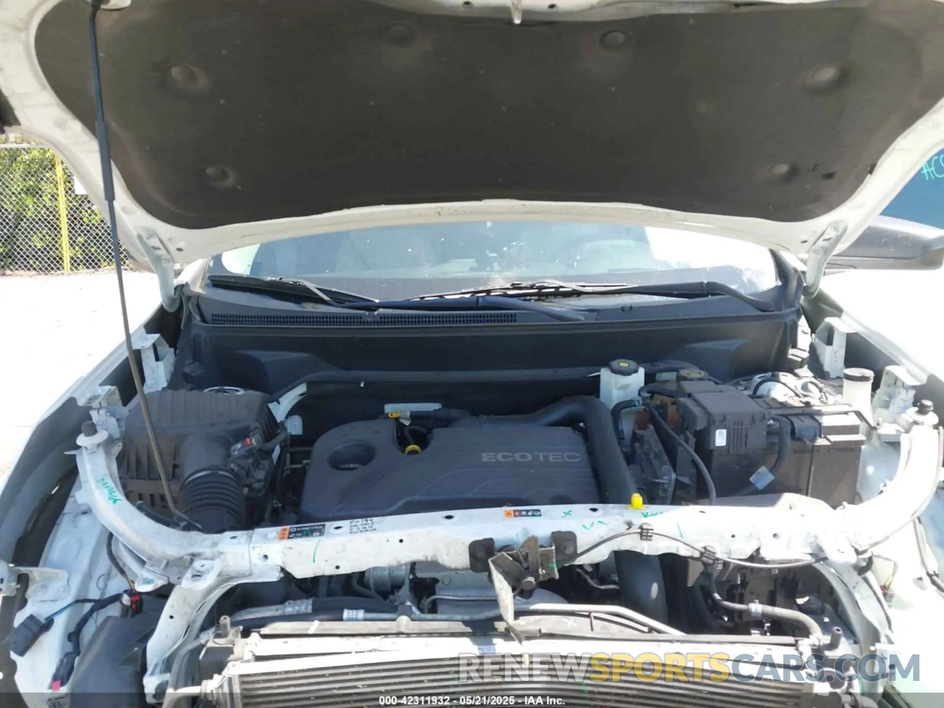 10 Фотография поврежденного автомобиля 3GNAXSEV8LS709523 CHEVROLET EQUINOX 2020