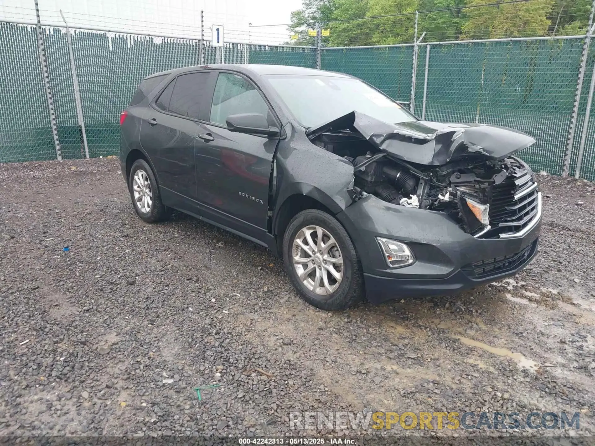 1 Фотография поврежденного автомобиля 3GNAXSEV9LS660980 CHEVROLET EQUINOX 2020