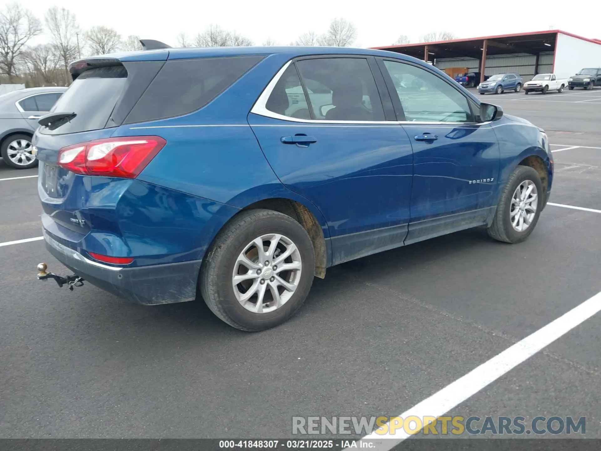 4 Photograph of a damaged car 3GNAXTEV2LL122265 CHEVROLET EQUINOX 2020