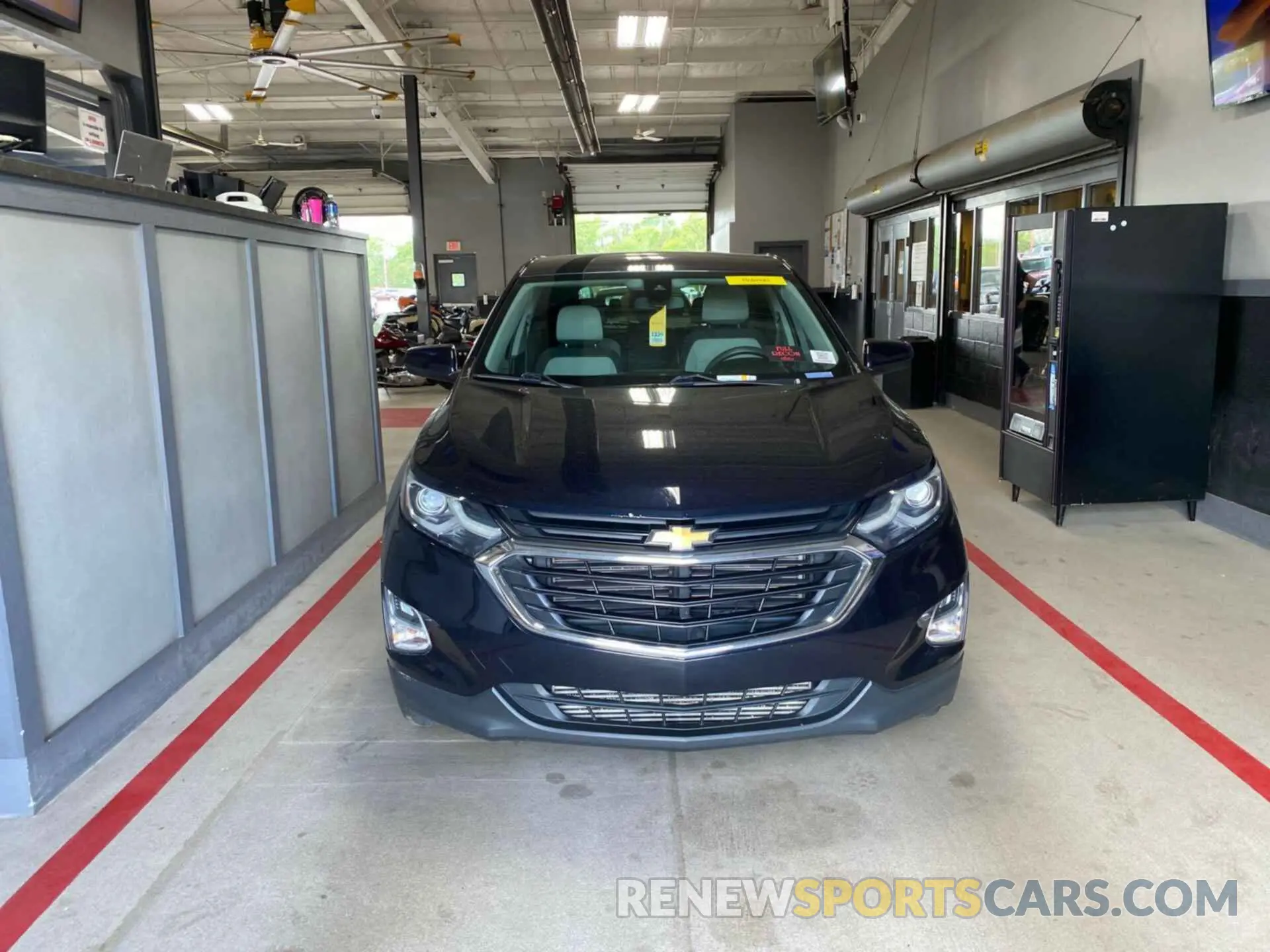 8 Photograph of a damaged car 3GNAXTEV5LS729394 CHEVROLET EQUINOX 2020
