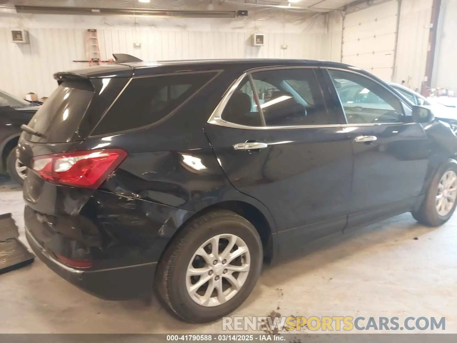 4 Фотография поврежденного автомобиля 3GNAXTEV8LS601344 CHEVROLET EQUINOX 2020
