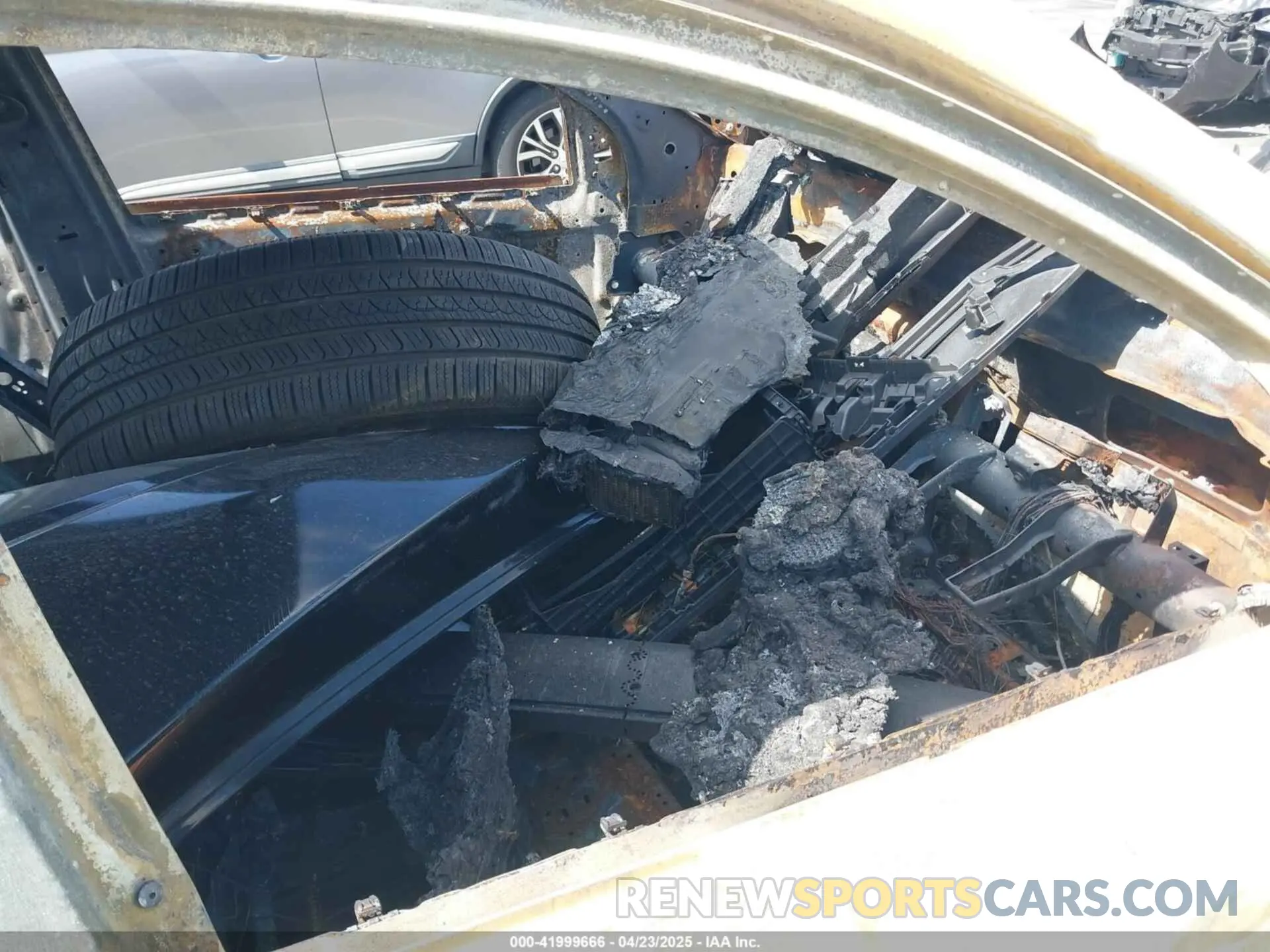 5 Photograph of a damaged car 3GNAXUEV1LS647460 CHEVROLET EQUINOX 2020