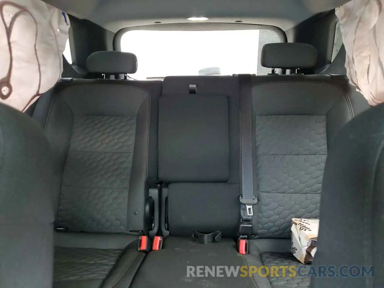10 Фотография поврежденного автомобиля 3GNAXUEV2LL269742 CHEVROLET EQUINOX 2020