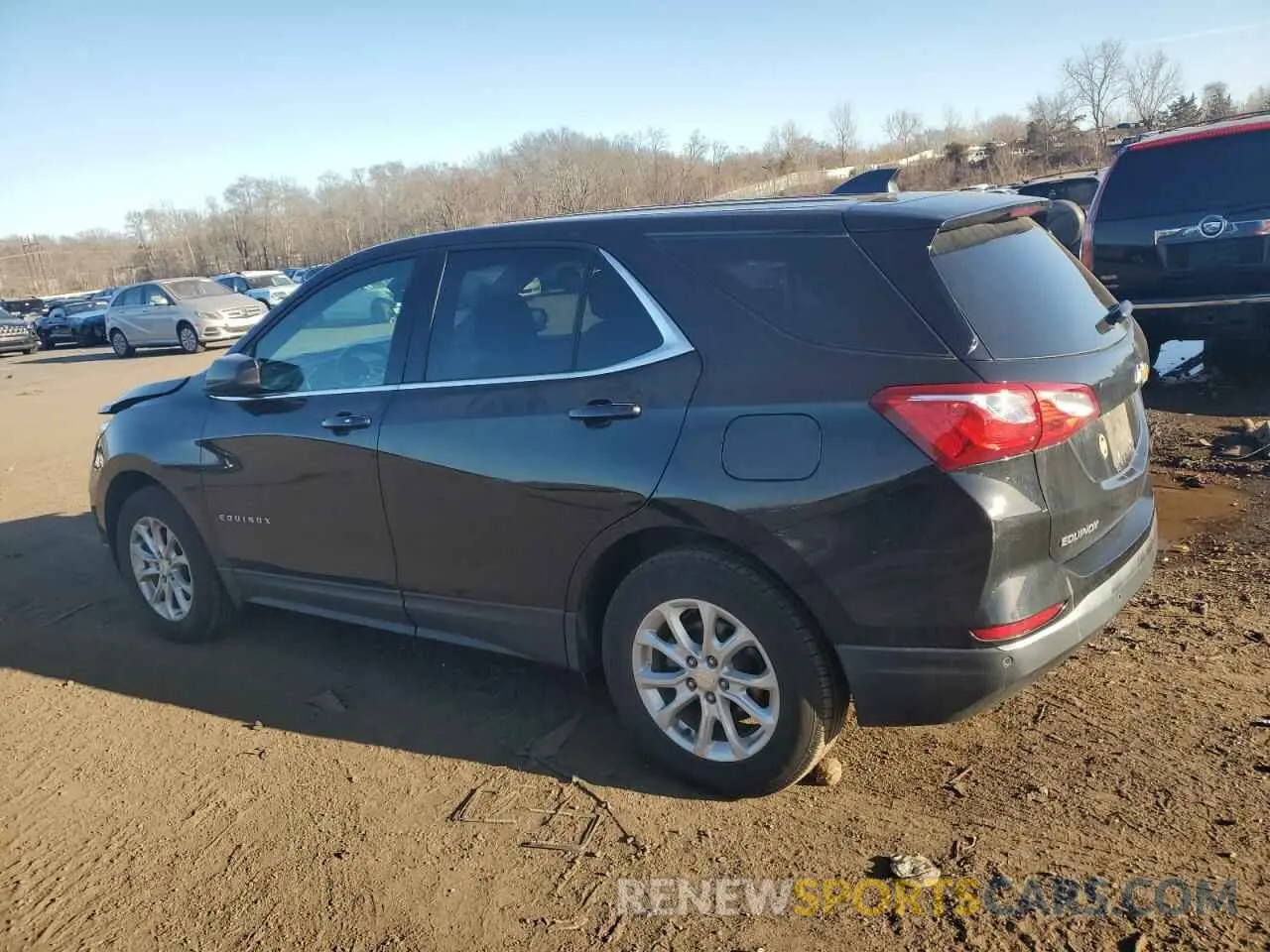 2 Photograph of a damaged car 3GNAXUEV2LL304747 CHEVROLET EQUINOX 2020