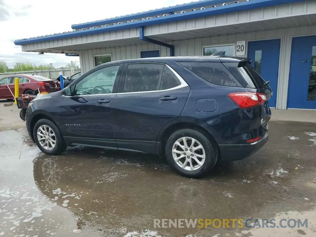 2 Фотография поврежденного автомобиля 3GNAXUEV2LS565981 CHEVROLET EQUINOX 2020
