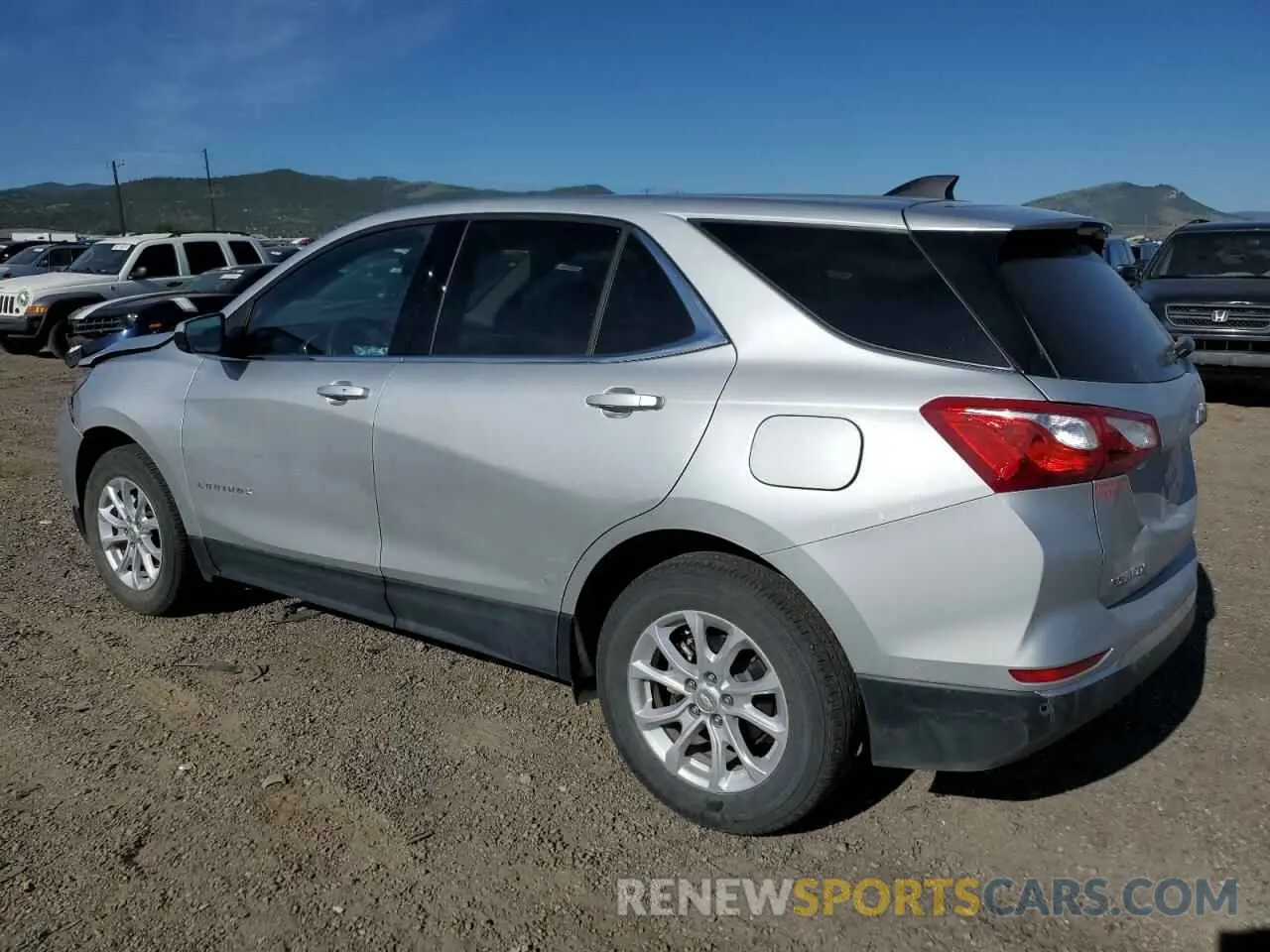 2 Фотография поврежденного автомобиля 3GNAXUEV2LS714681 CHEVROLET EQUINOX 2020