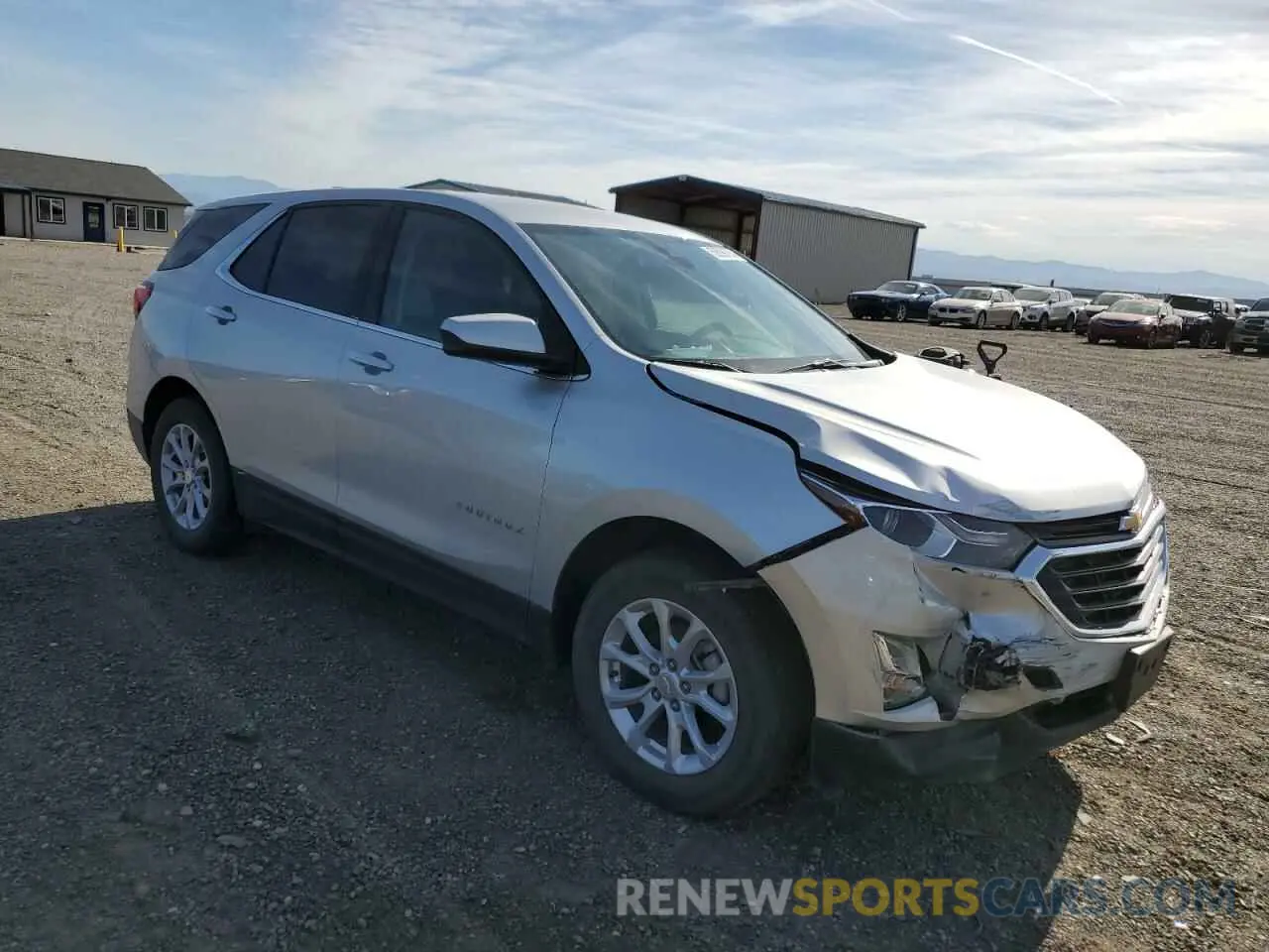 4 Фотография поврежденного автомобиля 3GNAXUEV2LS714681 CHEVROLET EQUINOX 2020