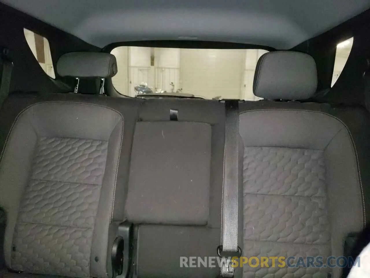 10 Фотография поврежденного автомобиля 3GNAXUEV2LS736664 CHEVROLET EQUINOX 2020