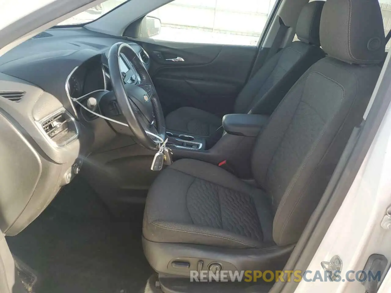 7 Photograph of a damaged car 3GNAXUEV4LL257494 CHEVROLET EQUINOX 2020