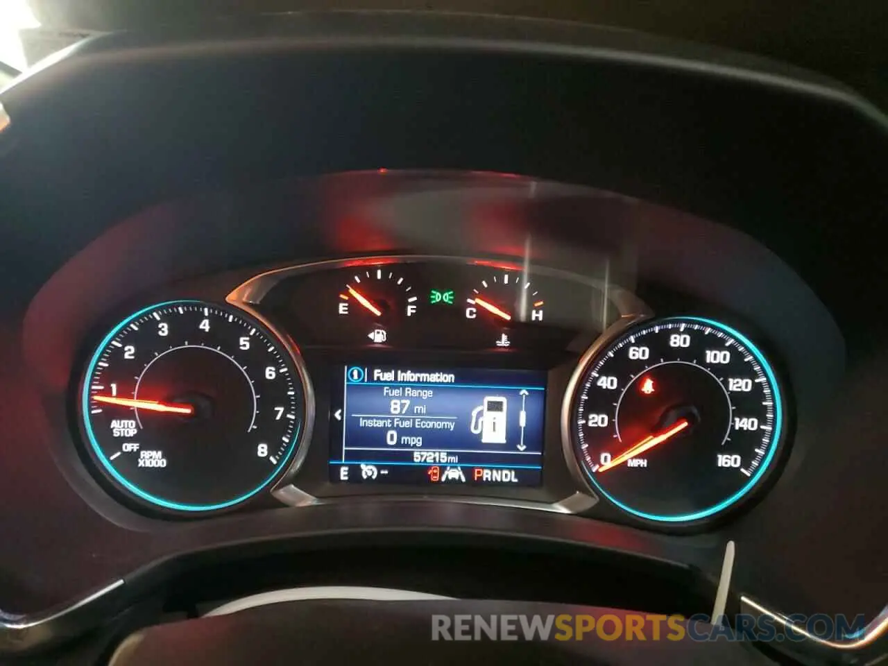 9 Photograph of a damaged car 3GNAXUEV4LS689251 CHEVROLET EQUINOX 2020