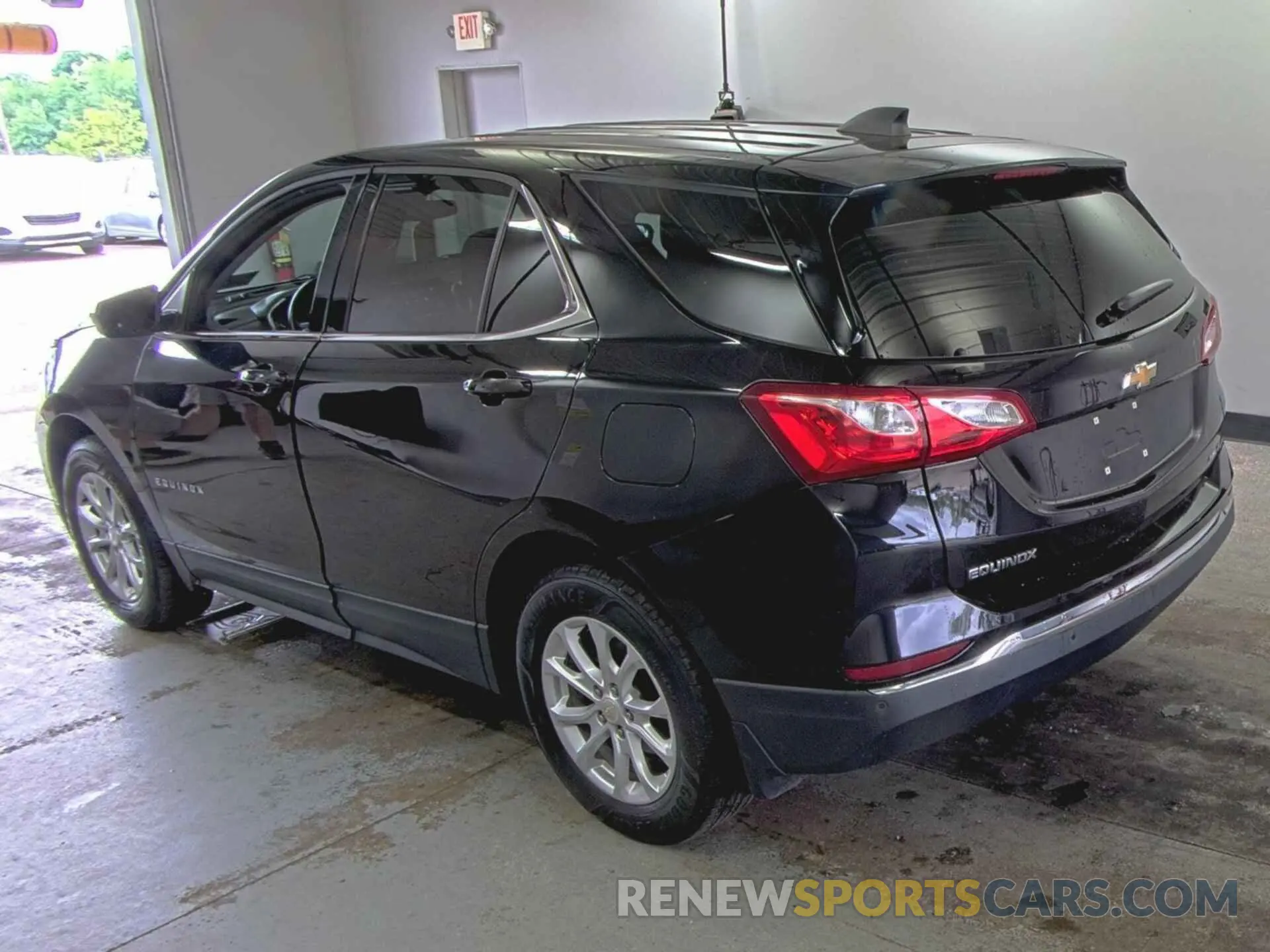 17 Фотография поврежденного автомобиля 3GNAXUEV5LL263191 CHEVROLET EQUINOX 2020
