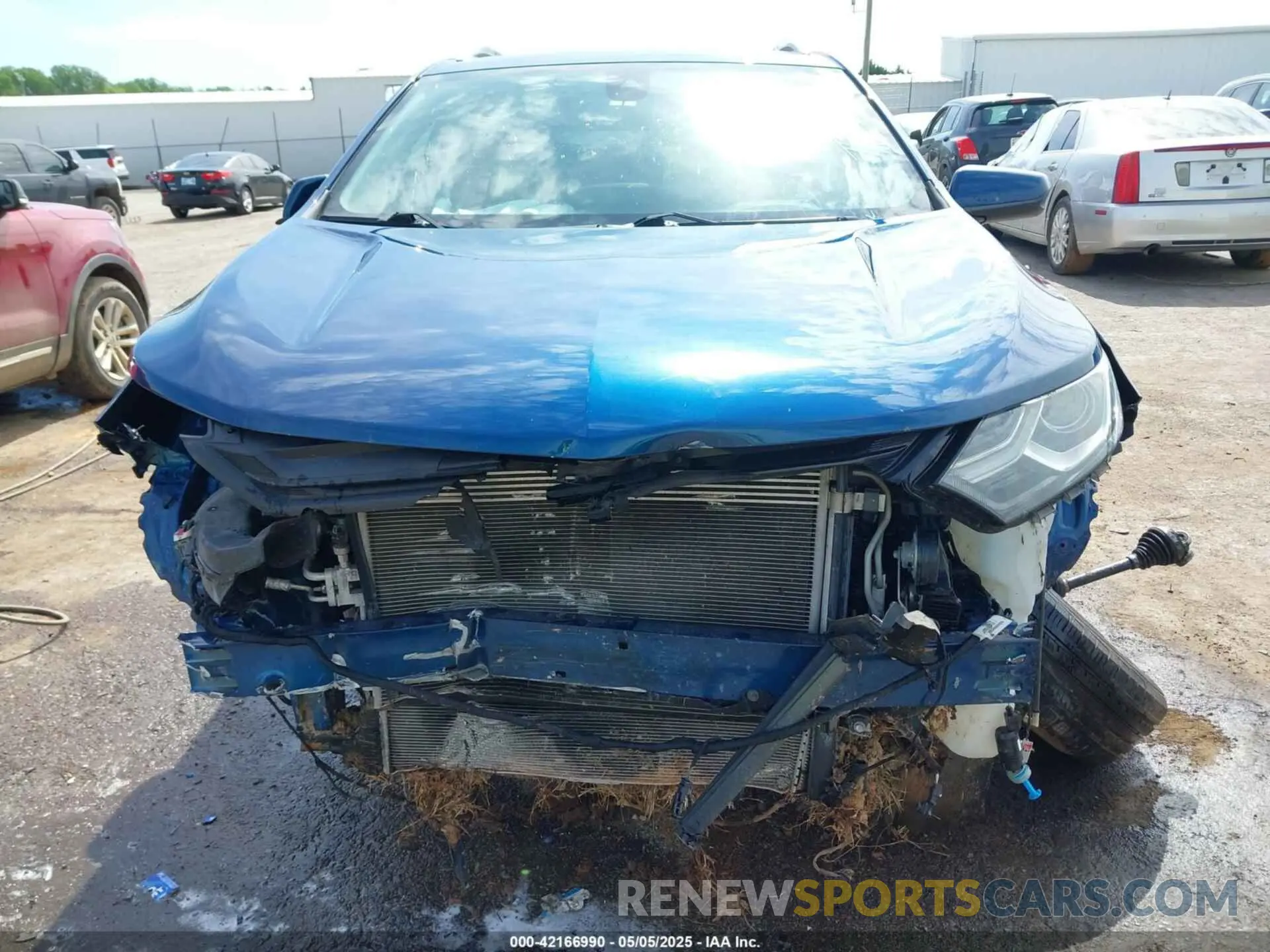 6 Photograph of a damaged car 3GNAXUEV5LL272571 CHEVROLET EQUINOX 2020