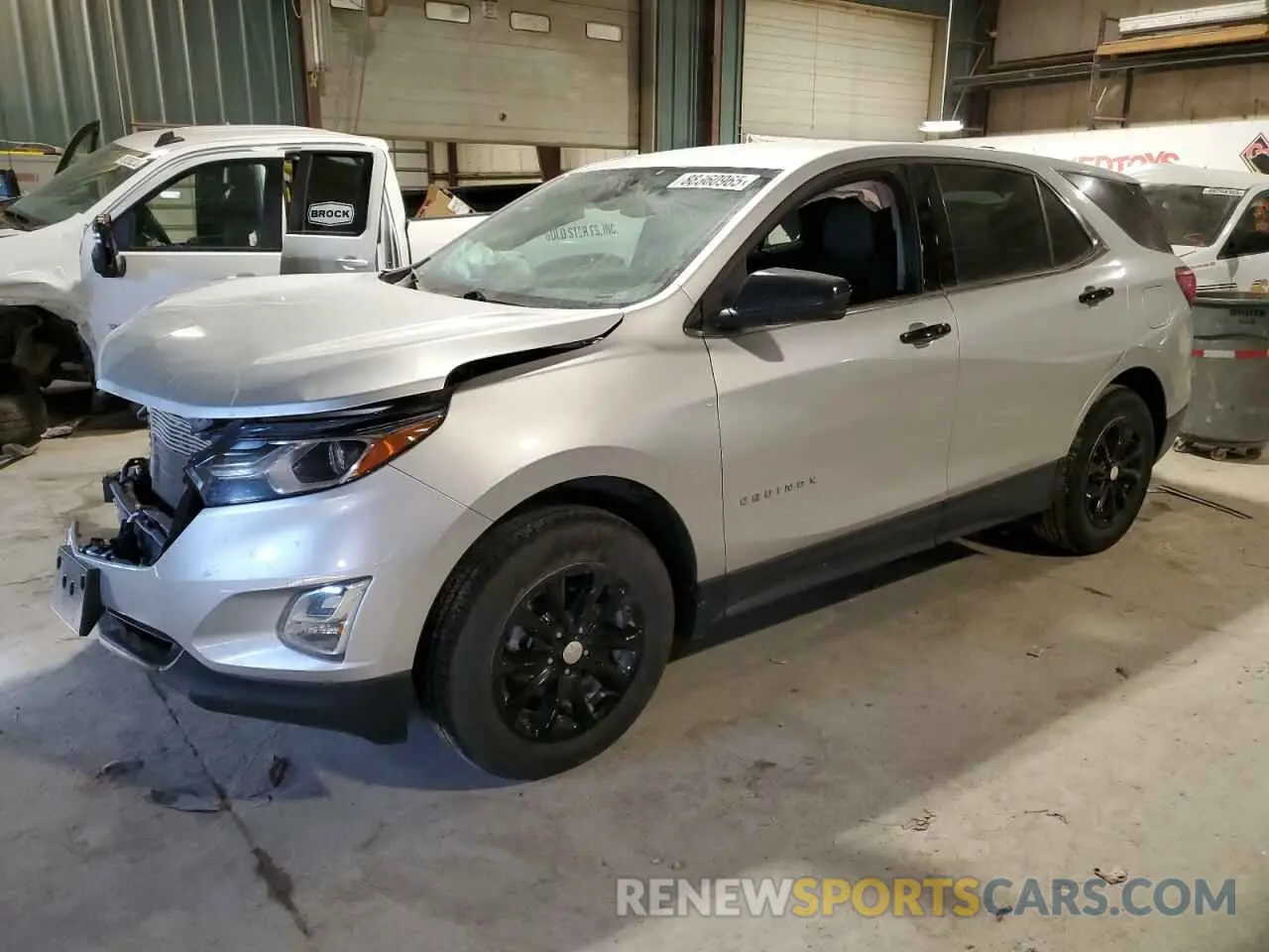 1 Photograph of a damaged car 3GNAXUEV5LS523935 CHEVROLET EQUINOX 2020