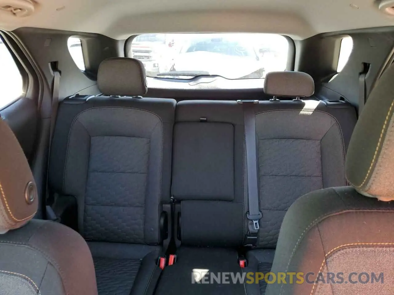 10 Photograph of a damaged car 3GNAXUEV5LS665296 CHEVROLET EQUINOX 2020