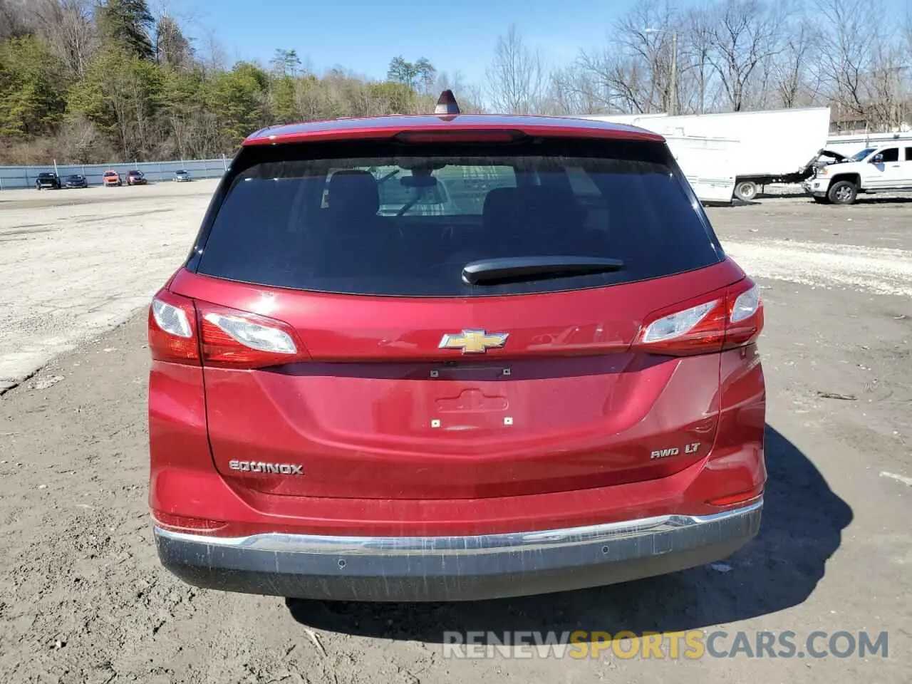 6 Photograph of a damaged car 3GNAXUEV5LS665296 CHEVROLET EQUINOX 2020