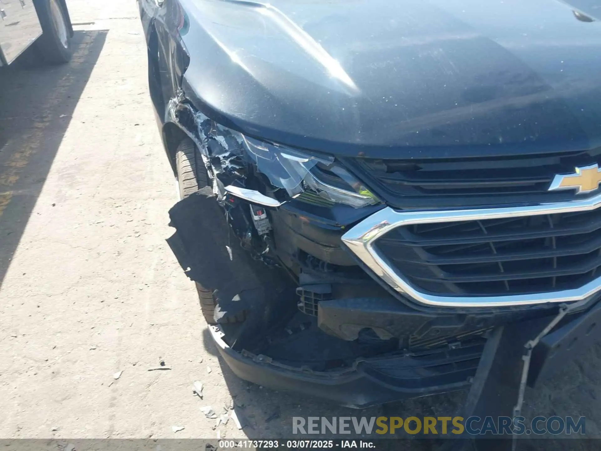 6 Photograph of a damaged car 3GNAXUEV6LL203937 CHEVROLET EQUINOX 2020