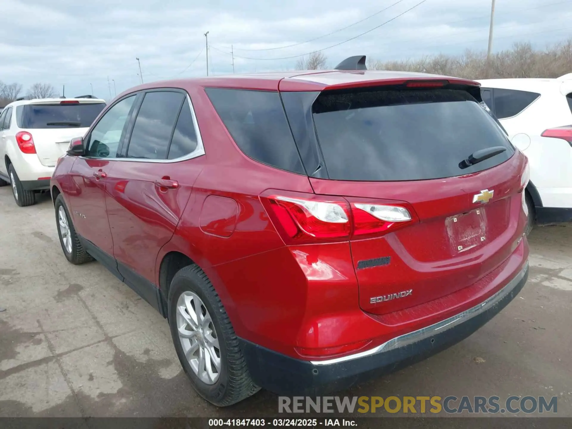 3 Фотография поврежденного автомобиля 3GNAXUEV6LS586350 CHEVROLET EQUINOX 2020