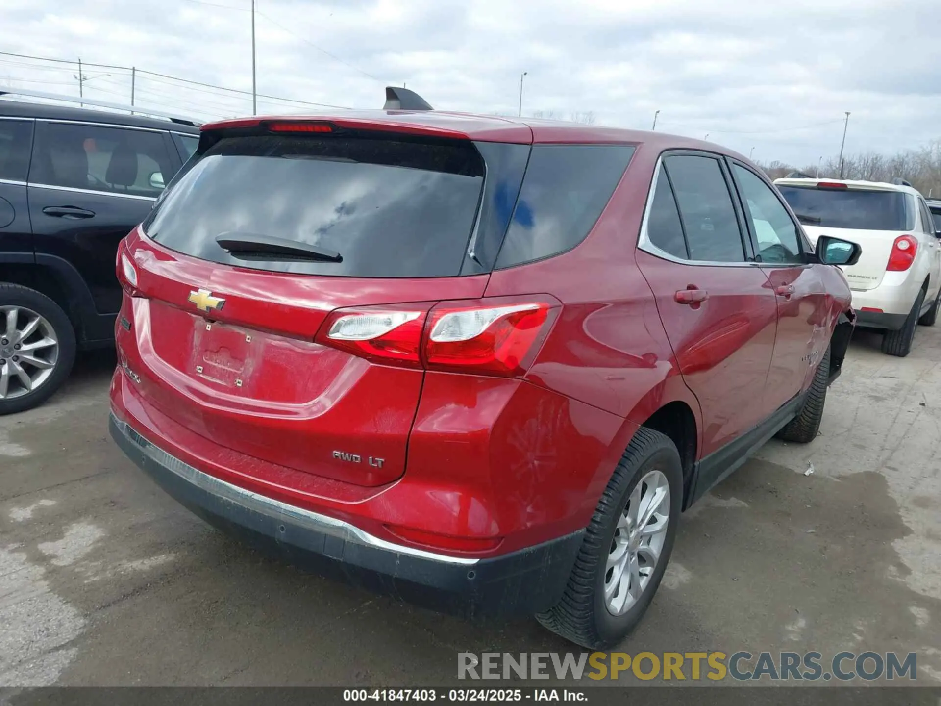4 Фотография поврежденного автомобиля 3GNAXUEV6LS586350 CHEVROLET EQUINOX 2020