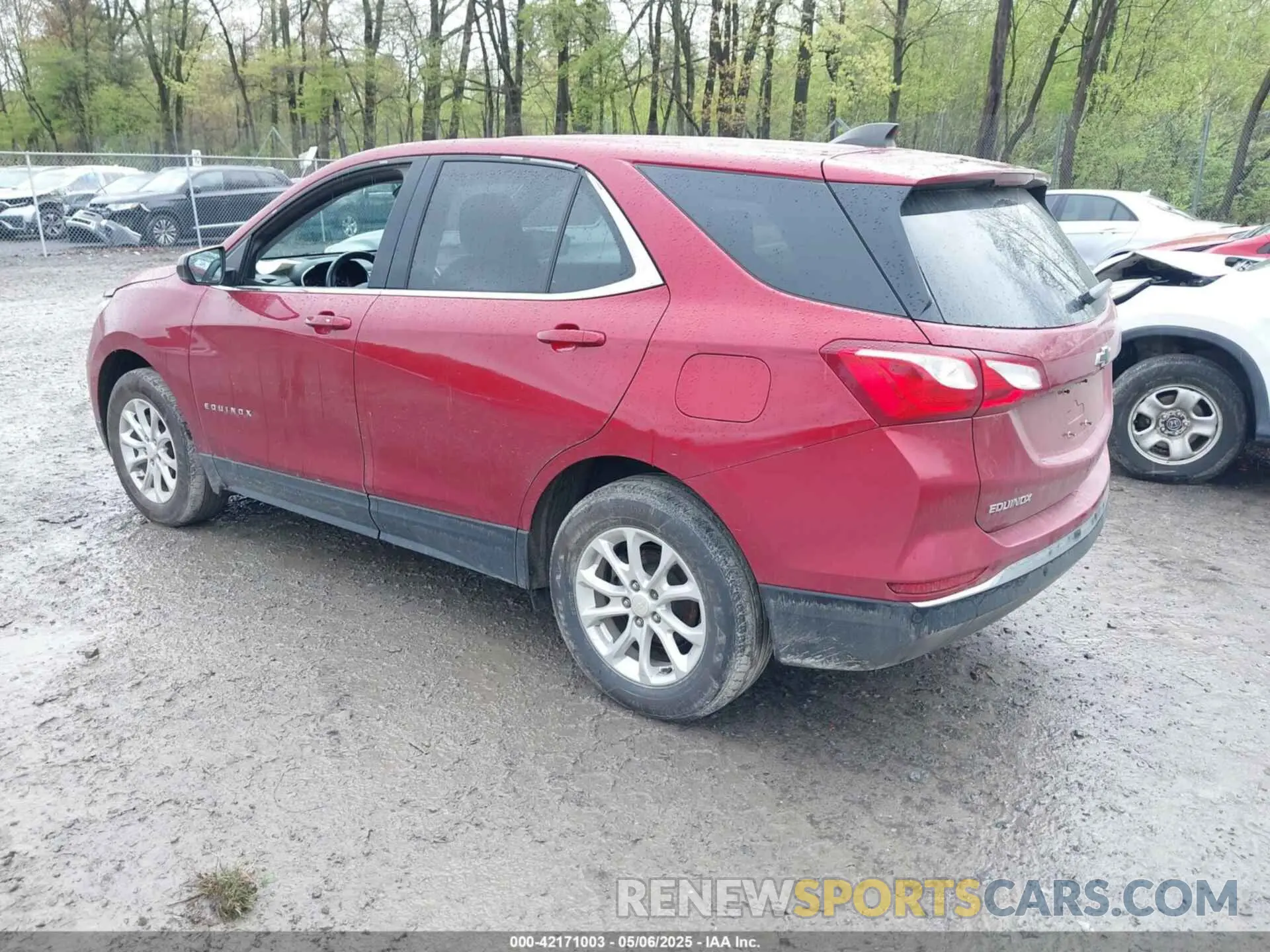 3 Фотография поврежденного автомобиля 3GNAXUEV6LS640732 CHEVROLET EQUINOX 2020