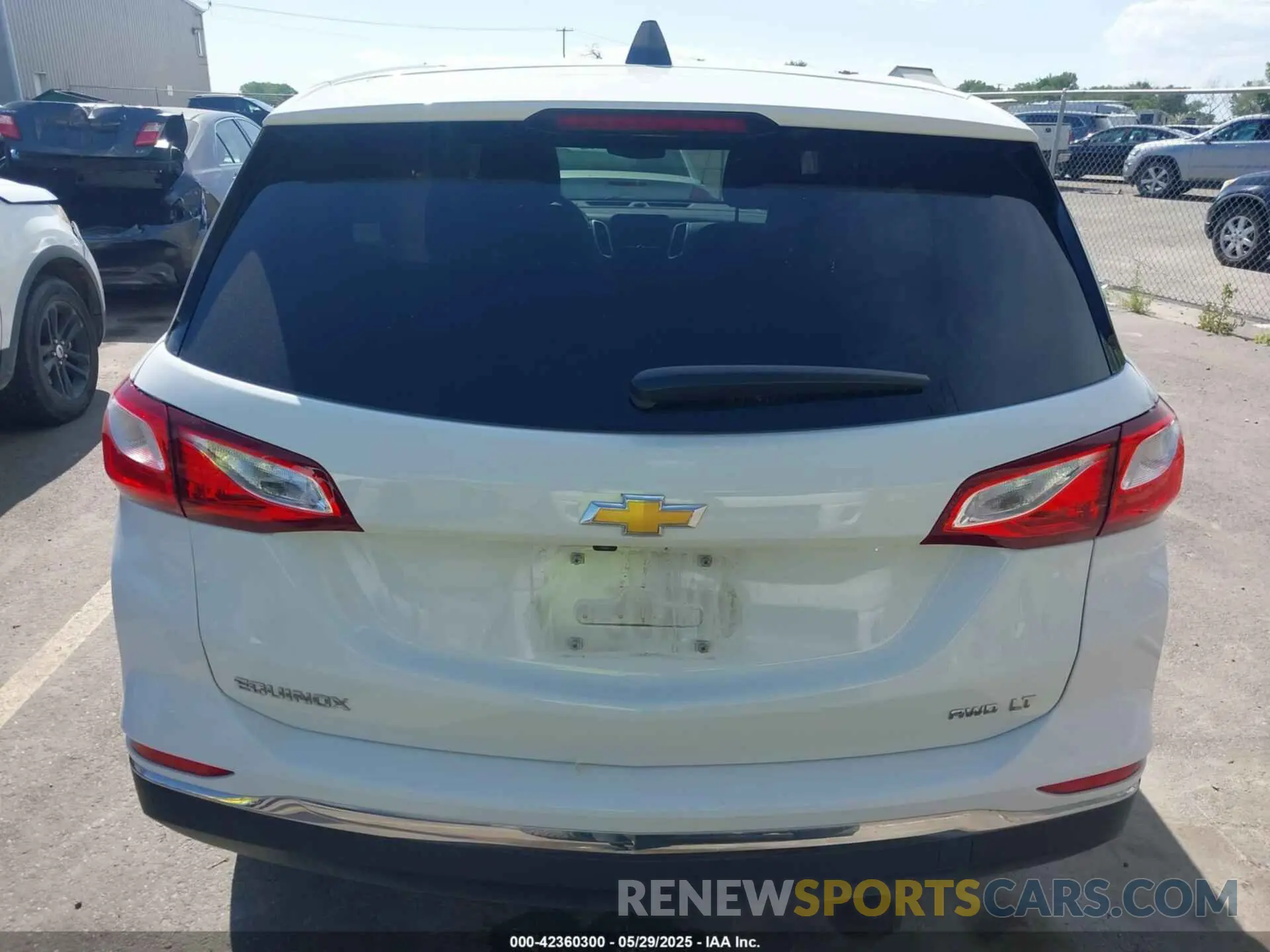 16 Фотография поврежденного автомобиля 3GNAXUEV7LS583117 CHEVROLET EQUINOX 2020